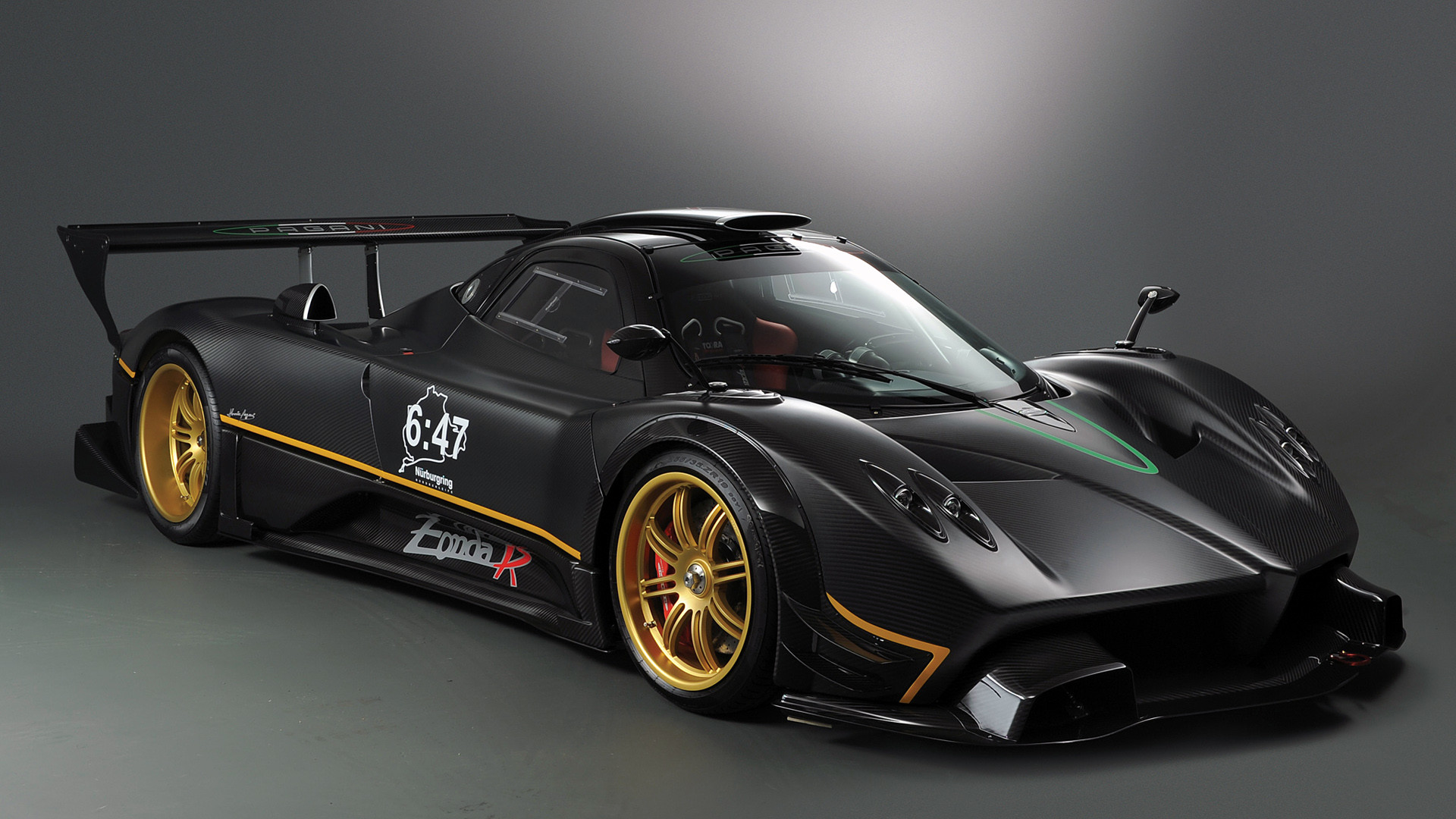 Pagani Zonda R Wallpapers