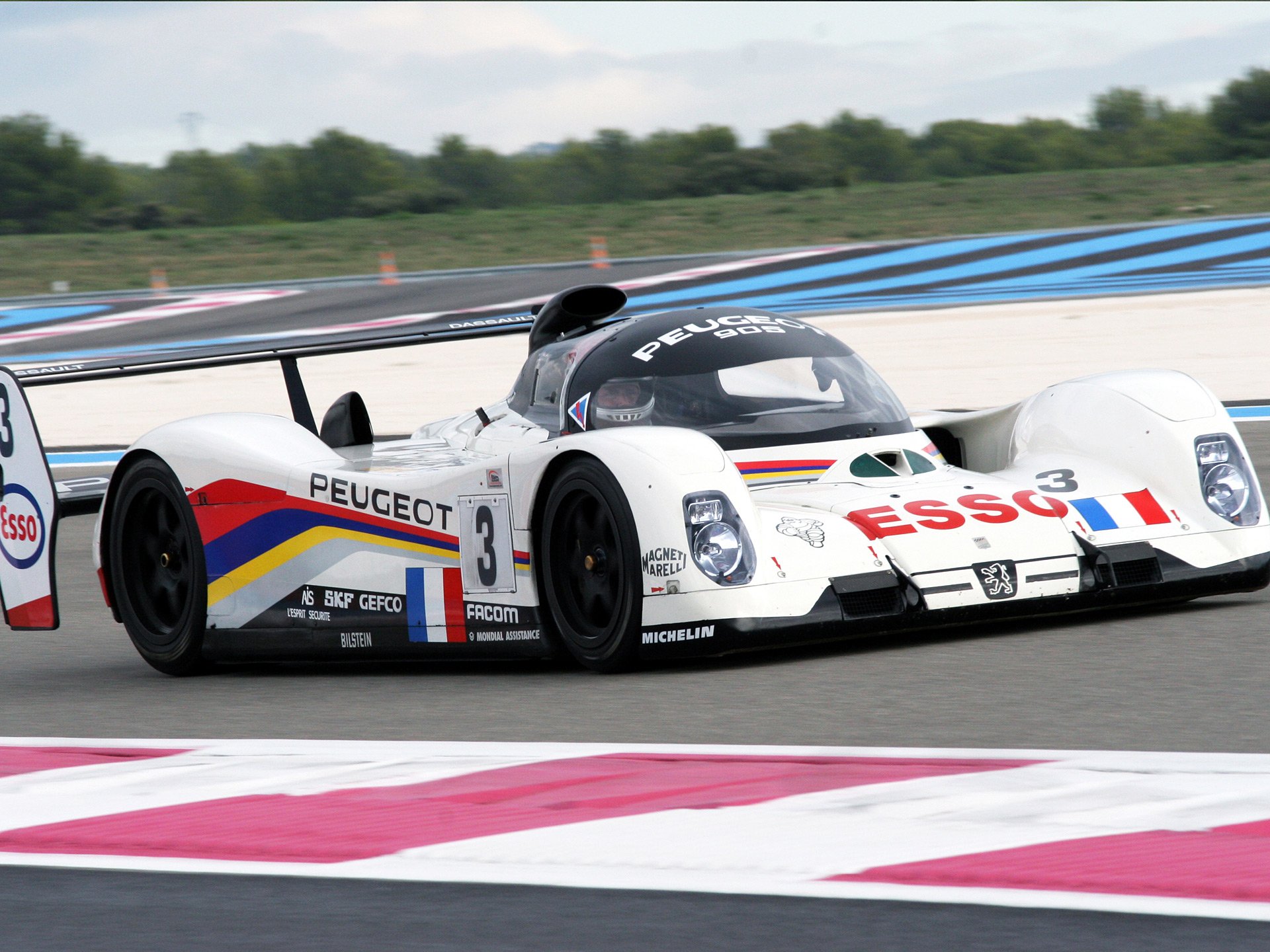 Peugeot 905B Wallpapers