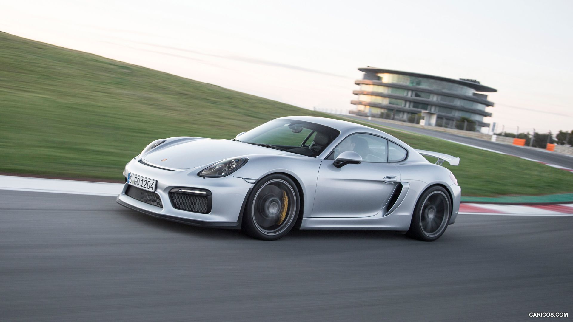 Porsche 718 Cayman Gt4 Wallpapers