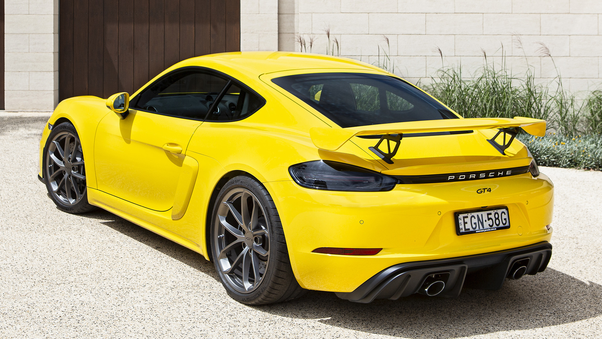 Porsche 718 Cayman Gt4 Wallpapers