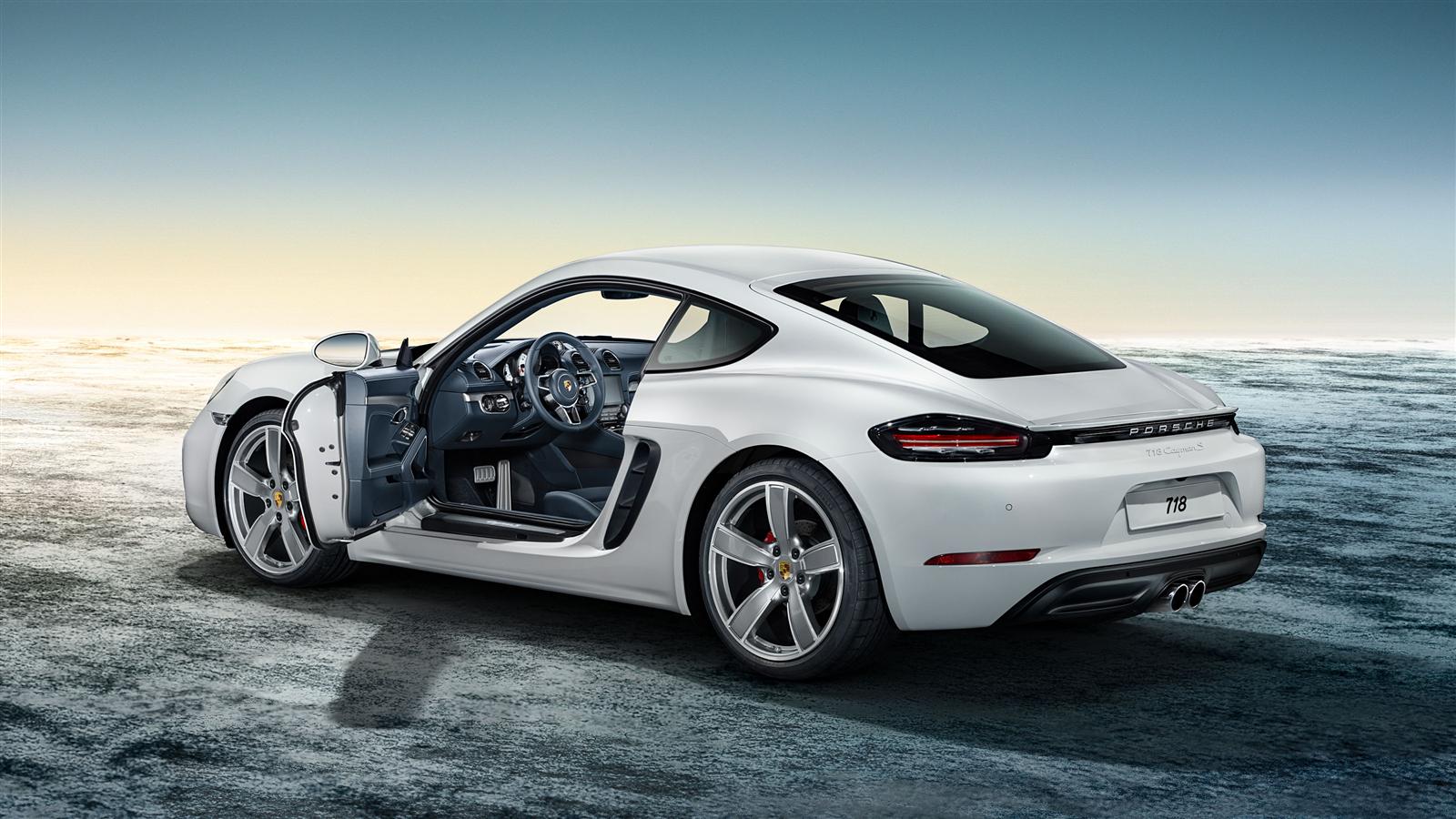 Porsche 718 Cayman S Wallpapers