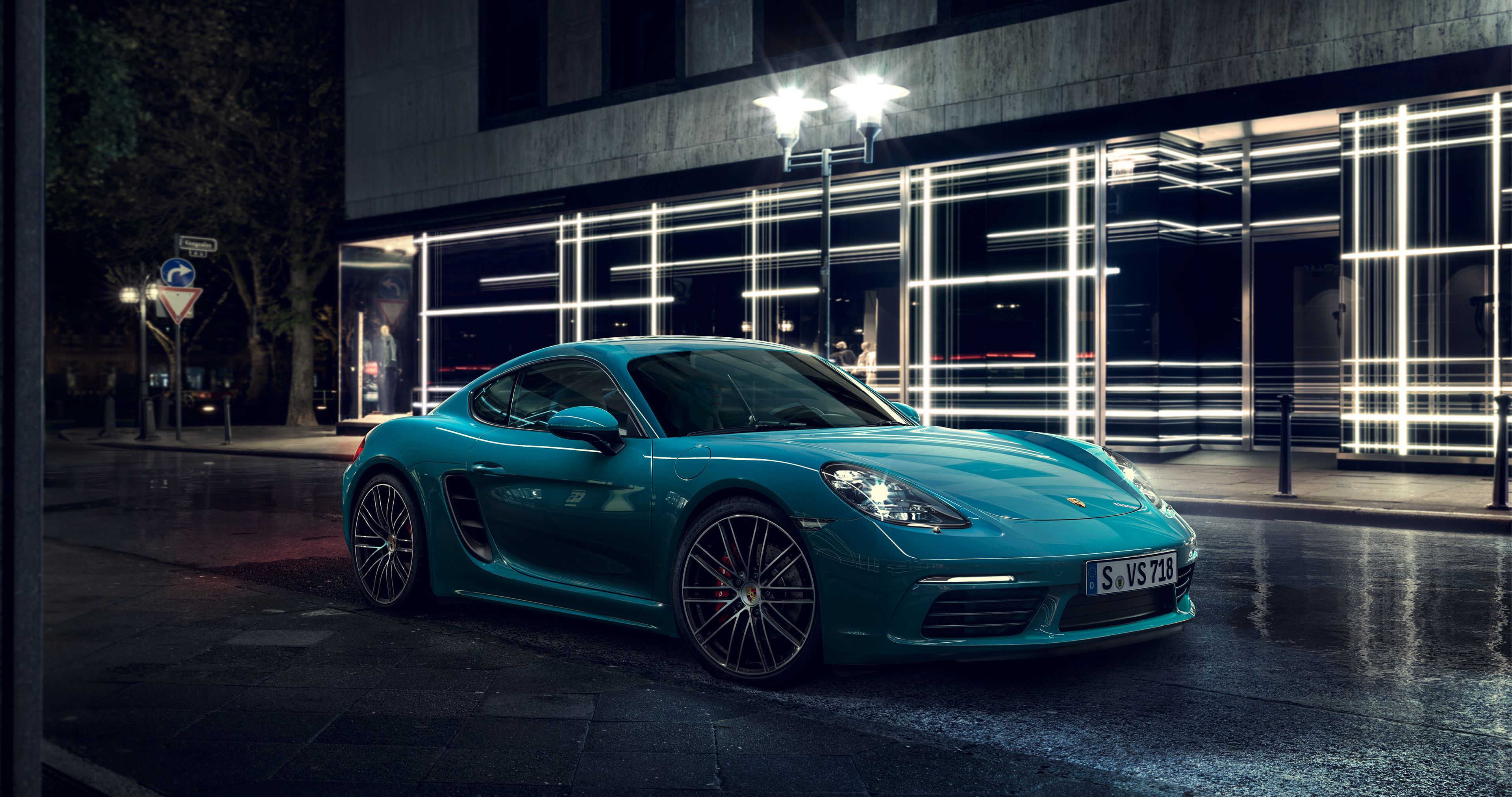 Porsche 718 Cayman T Wallpapers