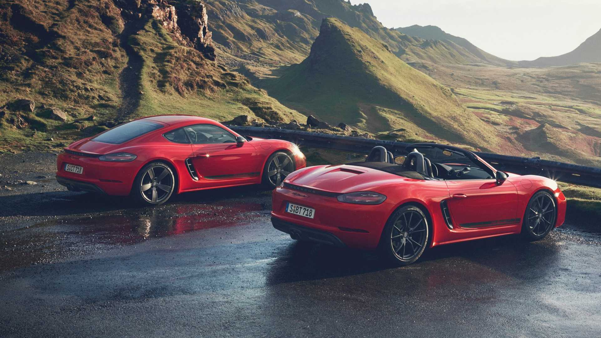 Porsche 718 Cayman T Wallpapers