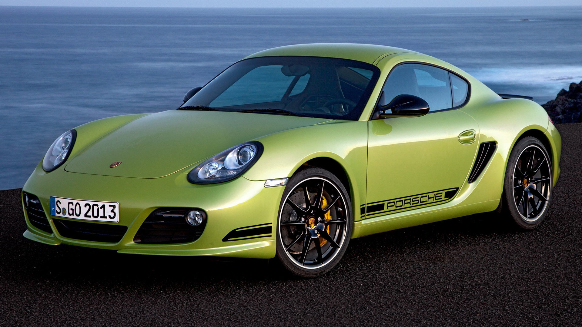 Porsche Cayman R Wallpapers