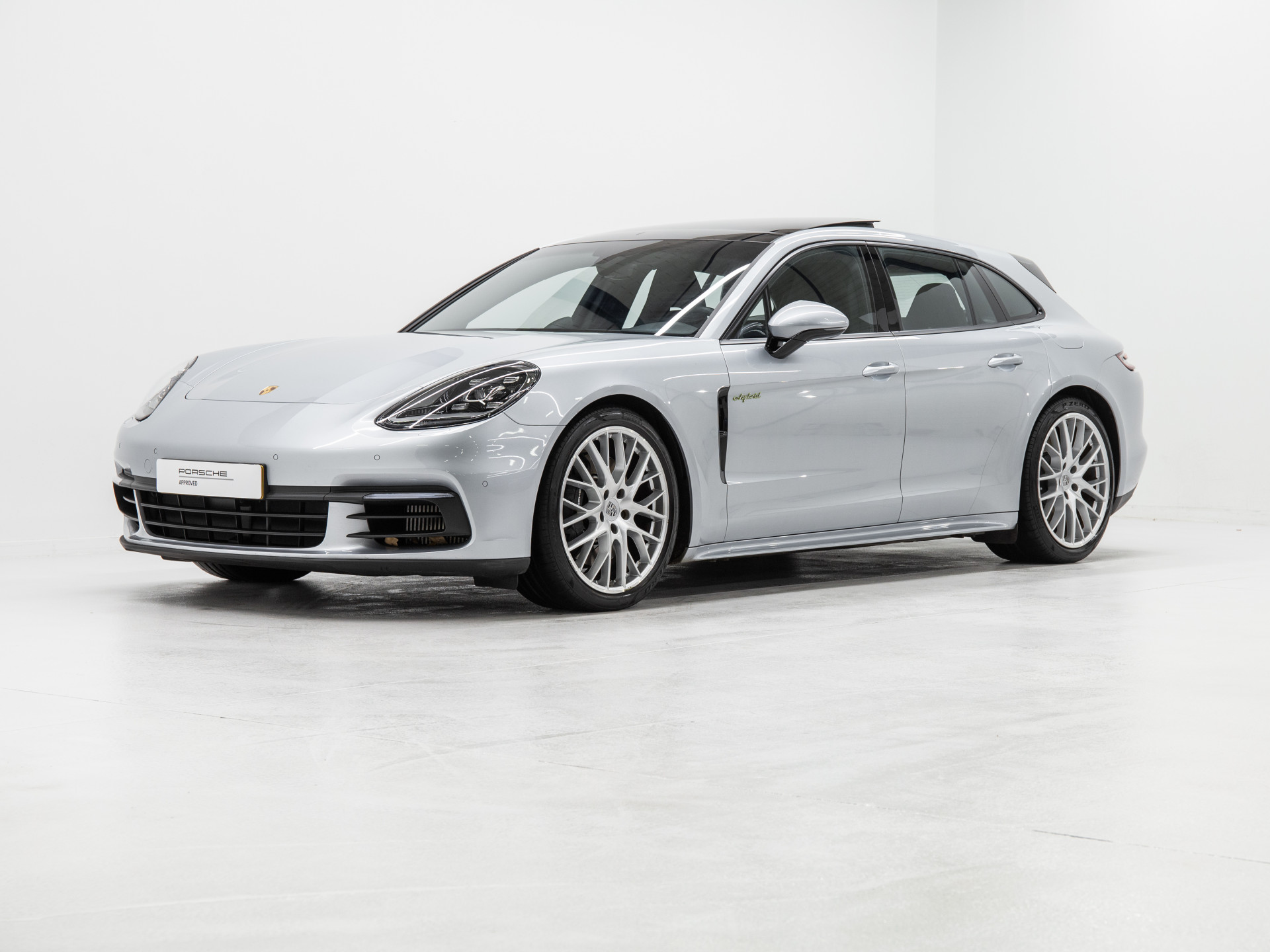 Porsche Panamera 4 E-Hybrid Sport Turismo Sportdesign Package Wallpapers