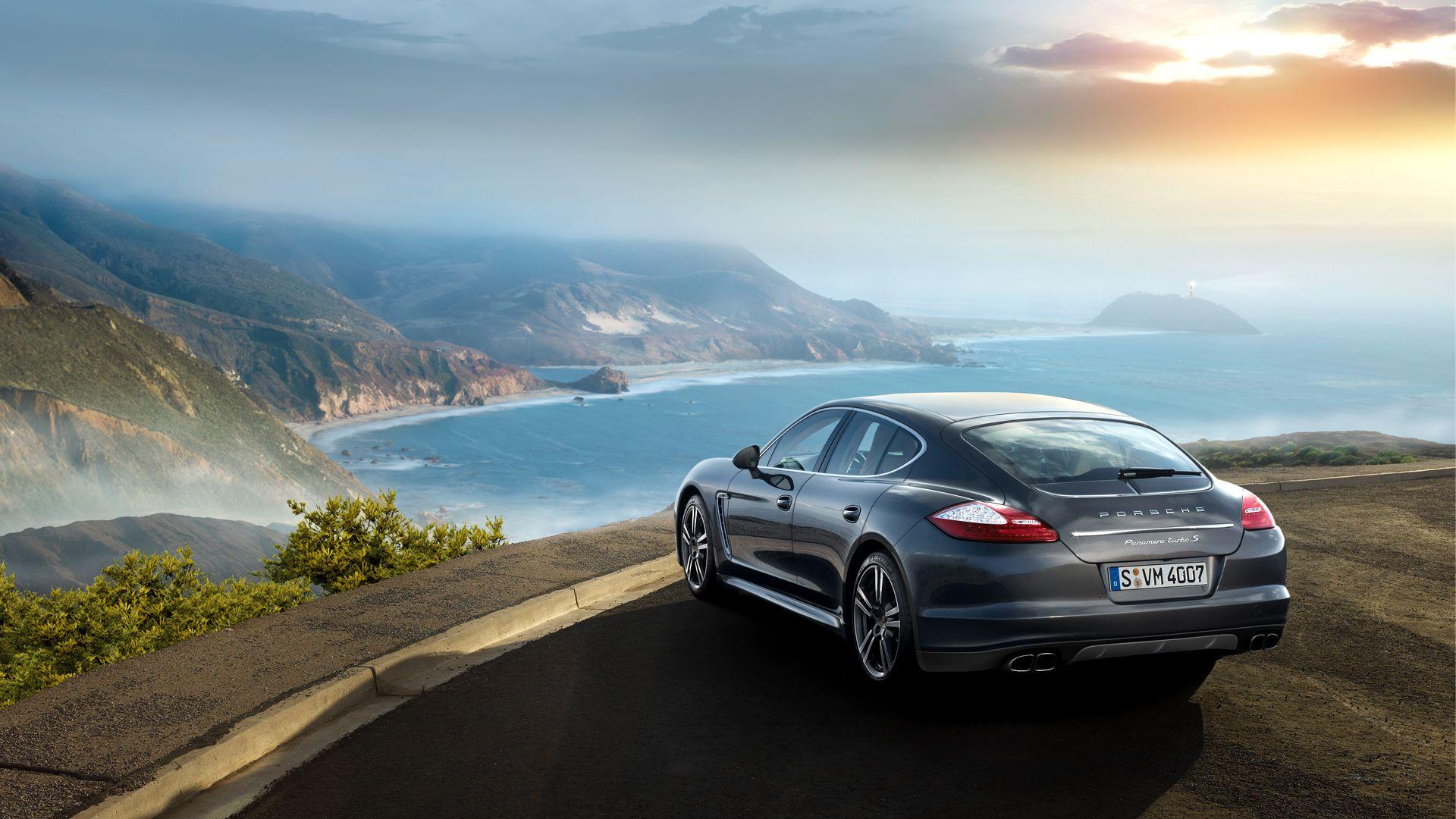 Porsche Panamera 4S Wallpapers