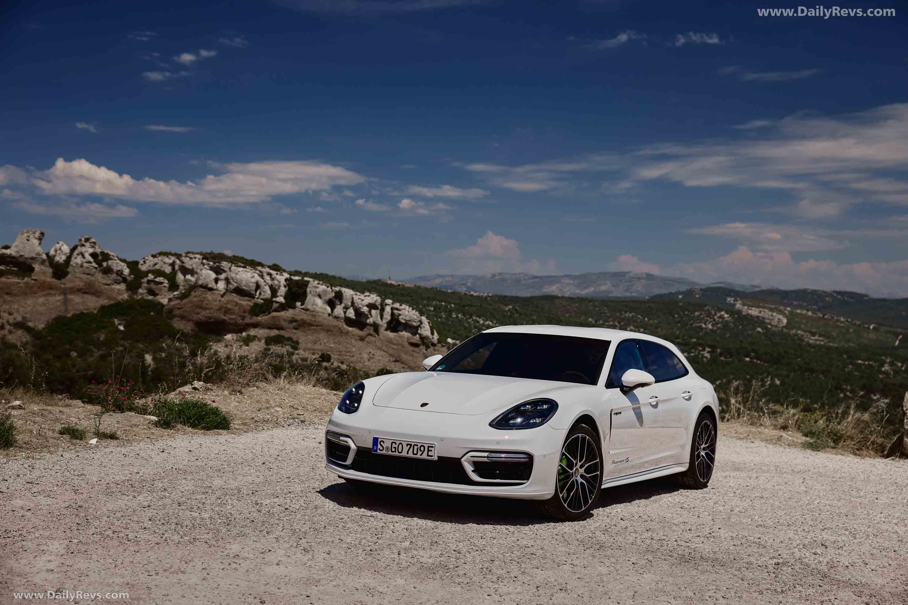 Porsche Panamera 4S E-Hybrid Sport Turismo Sportdesign Package Wallpapers