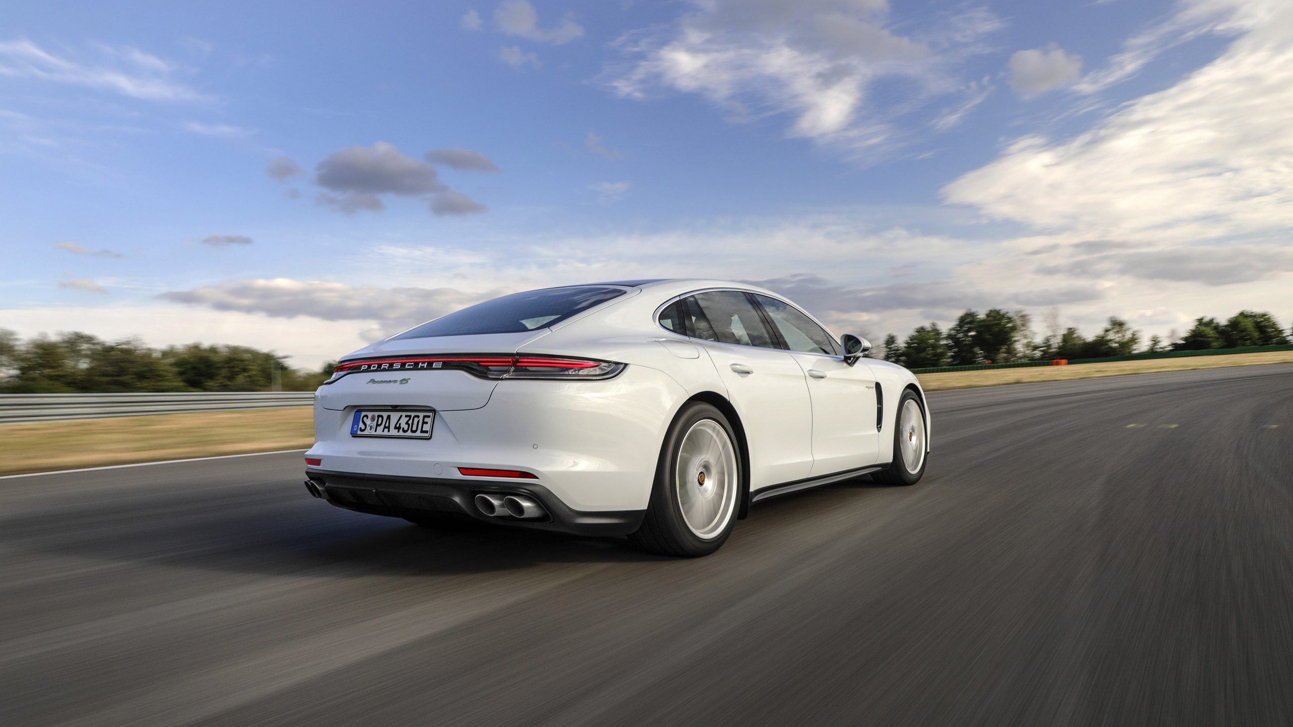 Porsche Panamera 4S E-Hybrid Sport Turismo Sportdesign Package Wallpapers