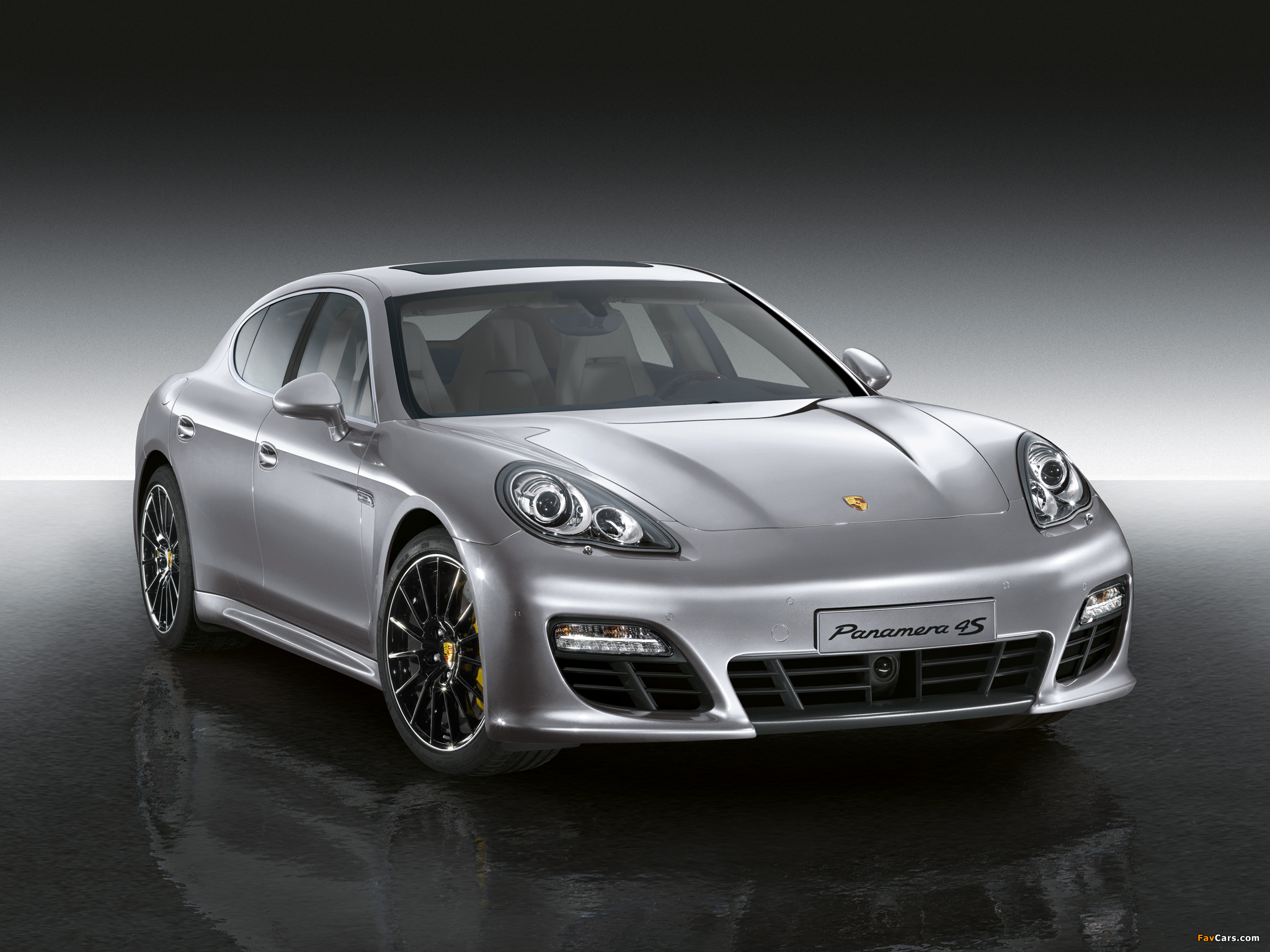 Porsche Panamera 4S Sportdesign Package Wallpapers