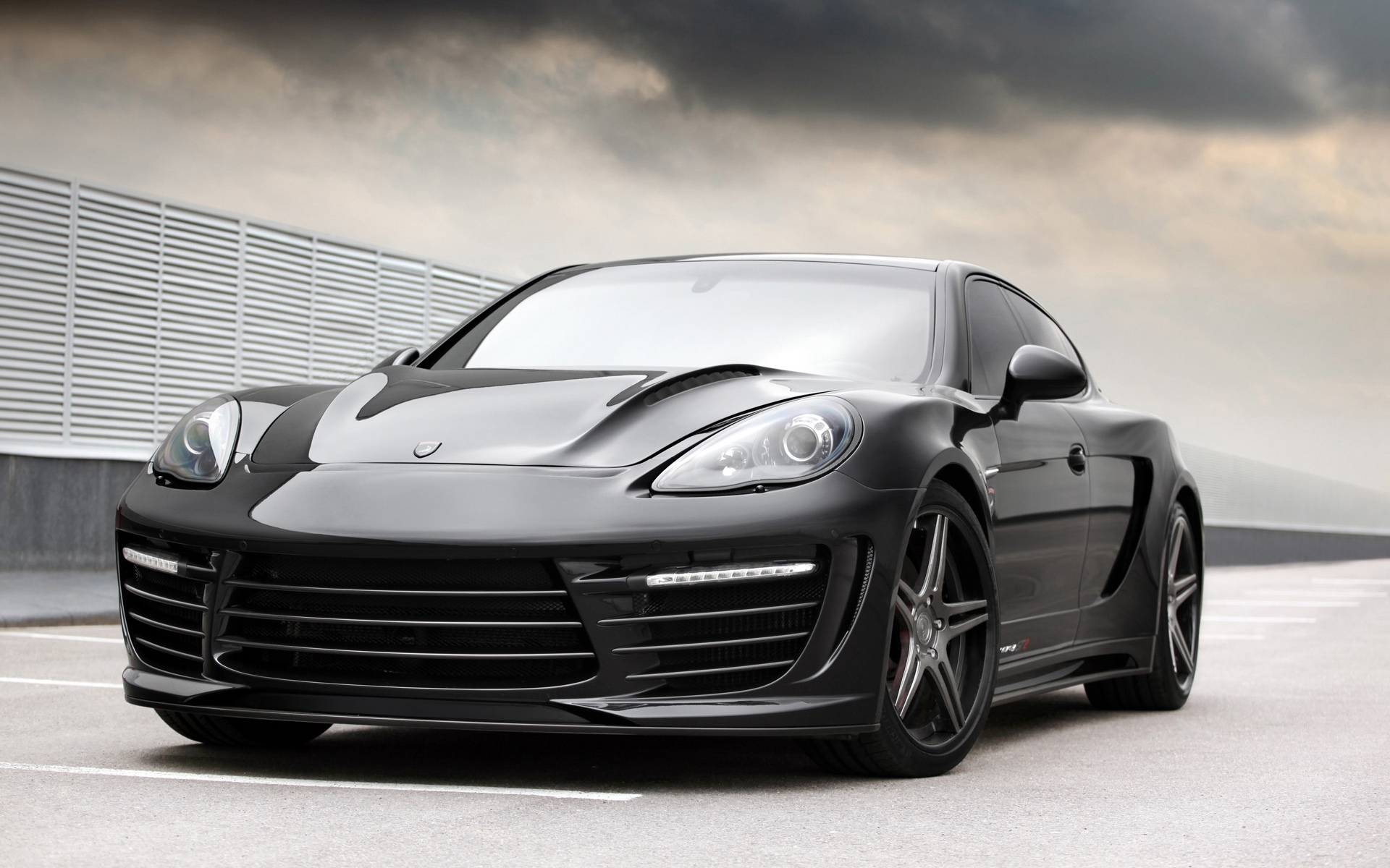 Porsche Panamera Stingray Gtr Wallpapers