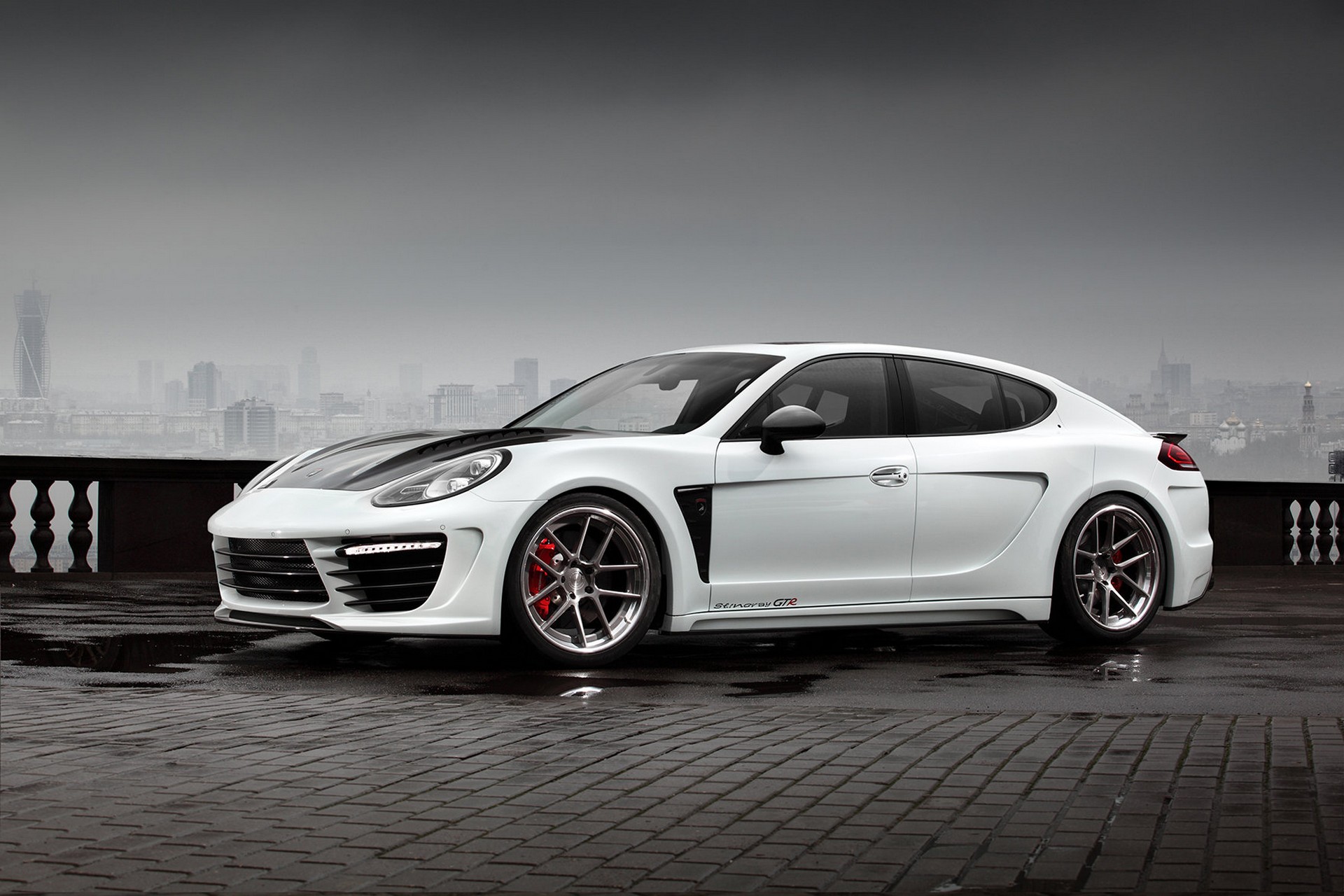 Porsche Panamera Stingray Gtr Wallpapers