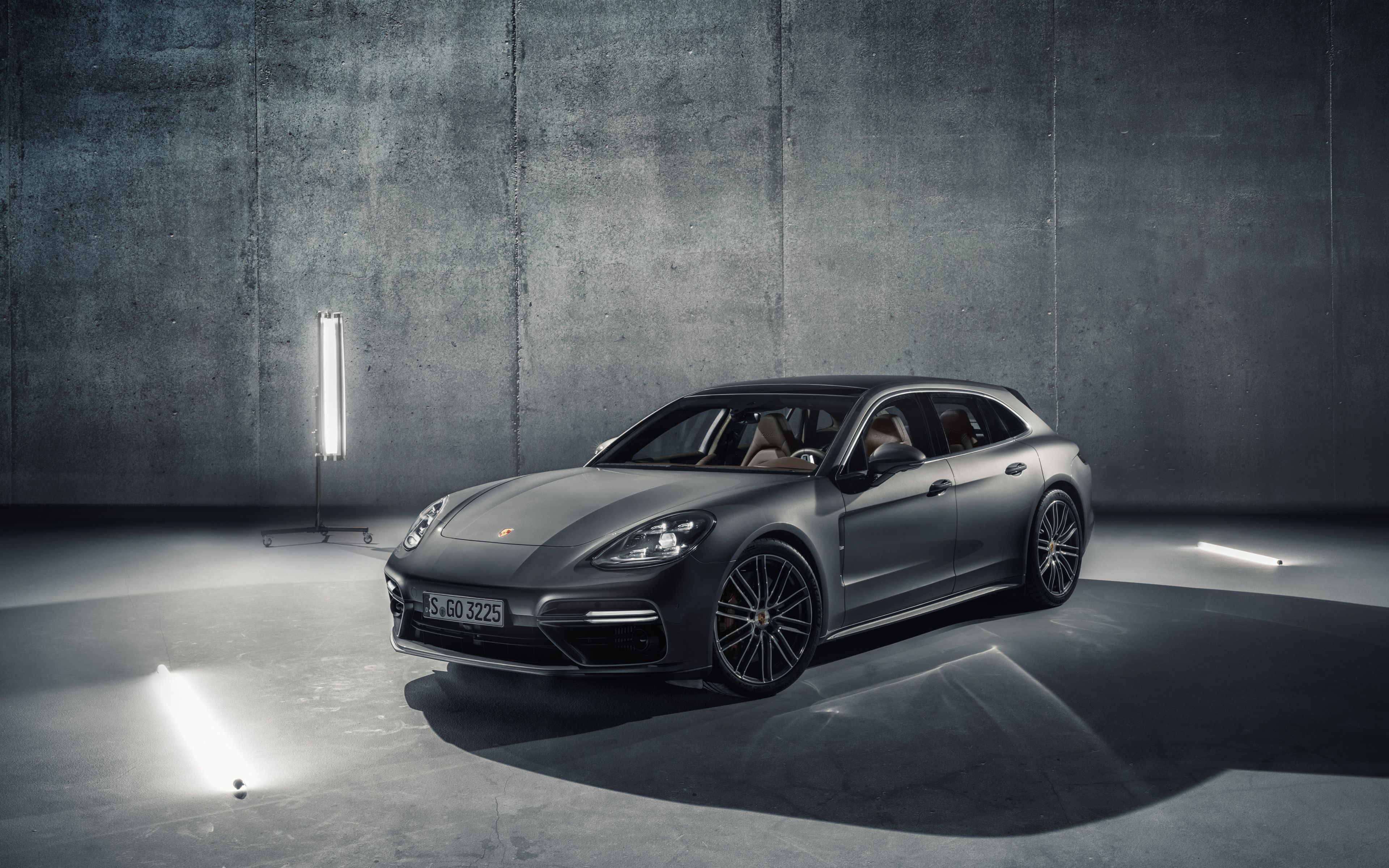 Porsche Panamera Turbo S Wallpapers