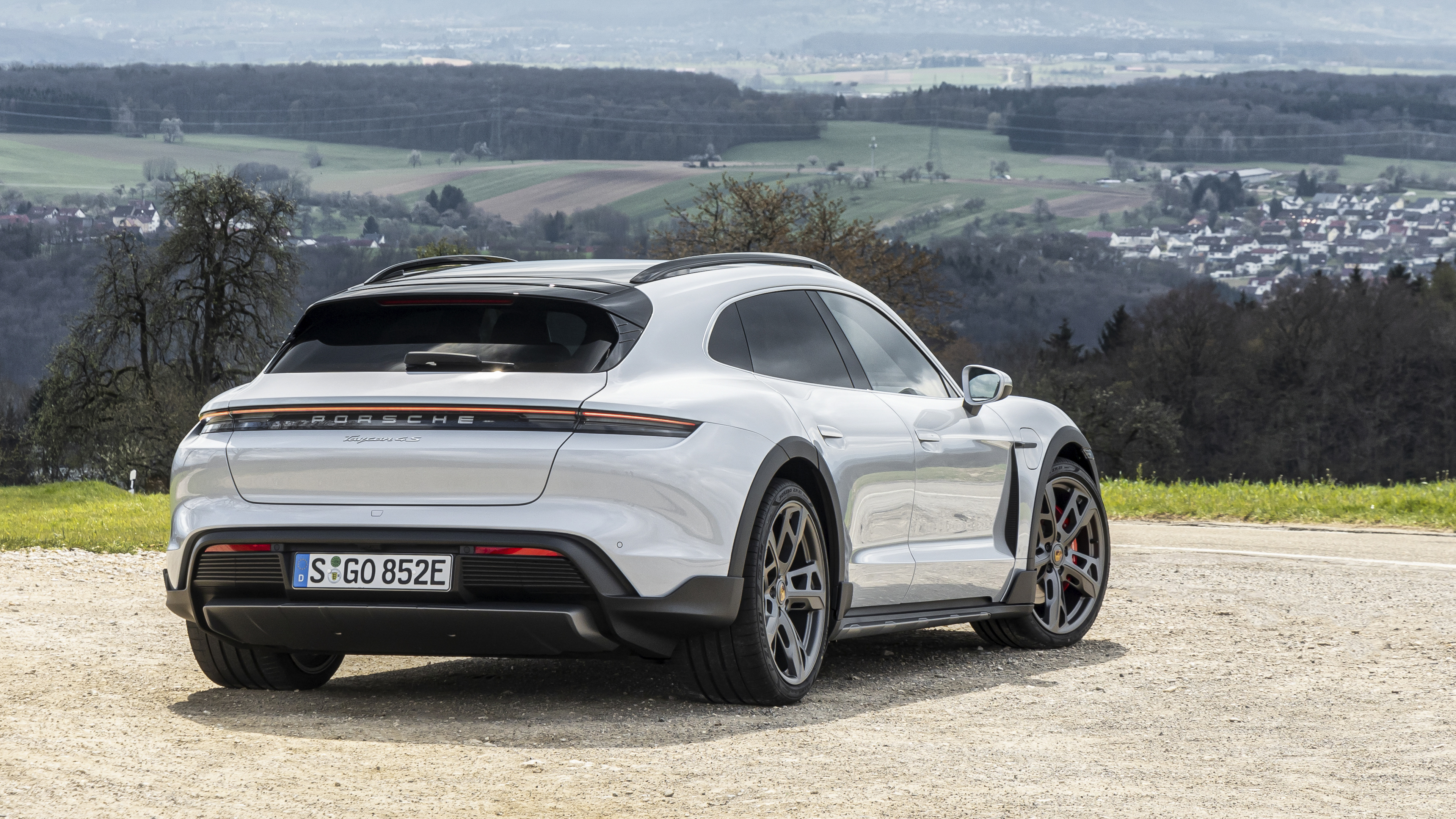 Porsche Taycan 4S 4K Wallpapers