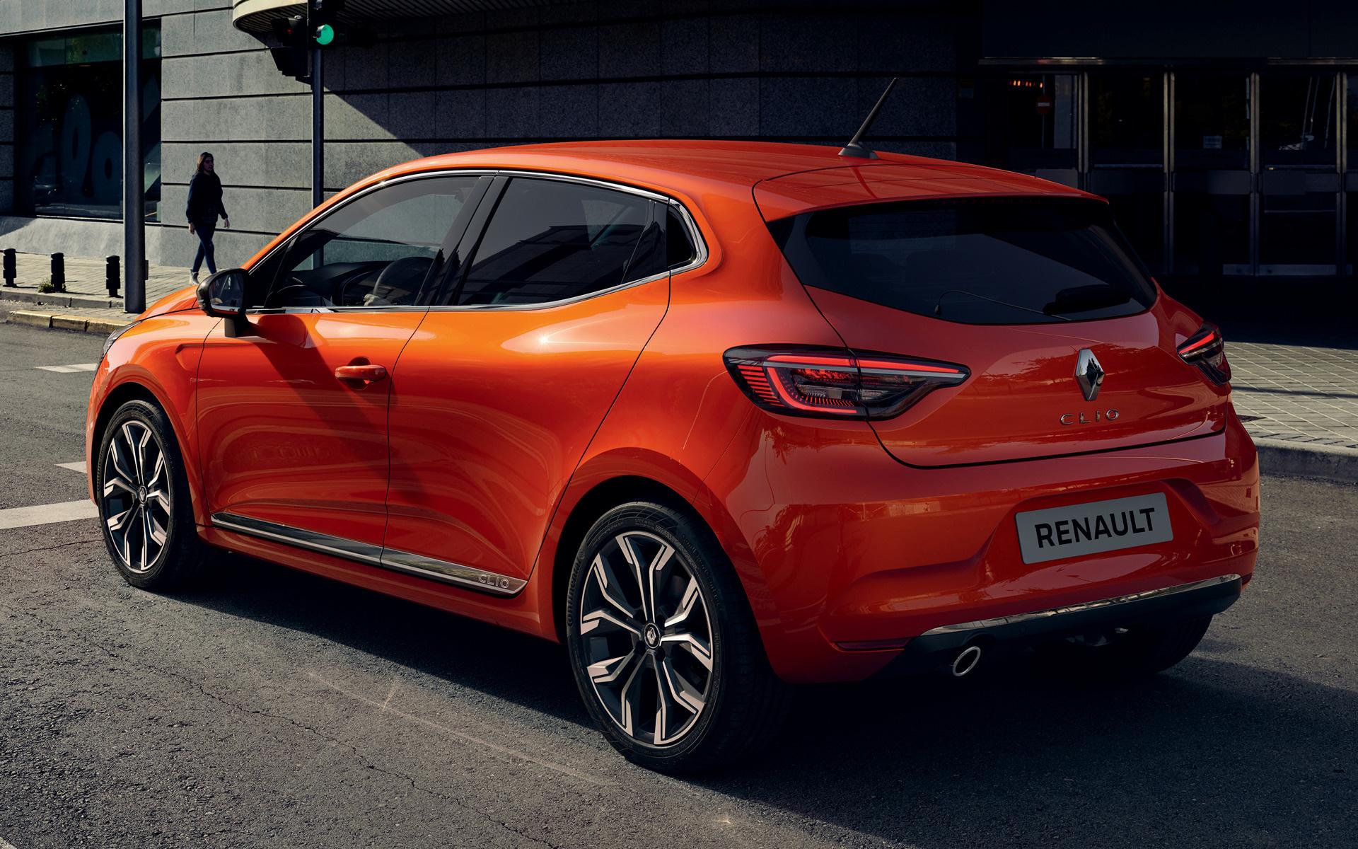 Renault Clio Wallpapers