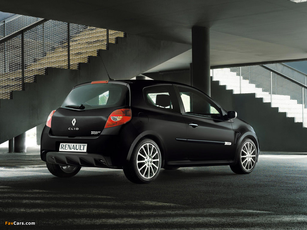 Renault Clio Wallpapers