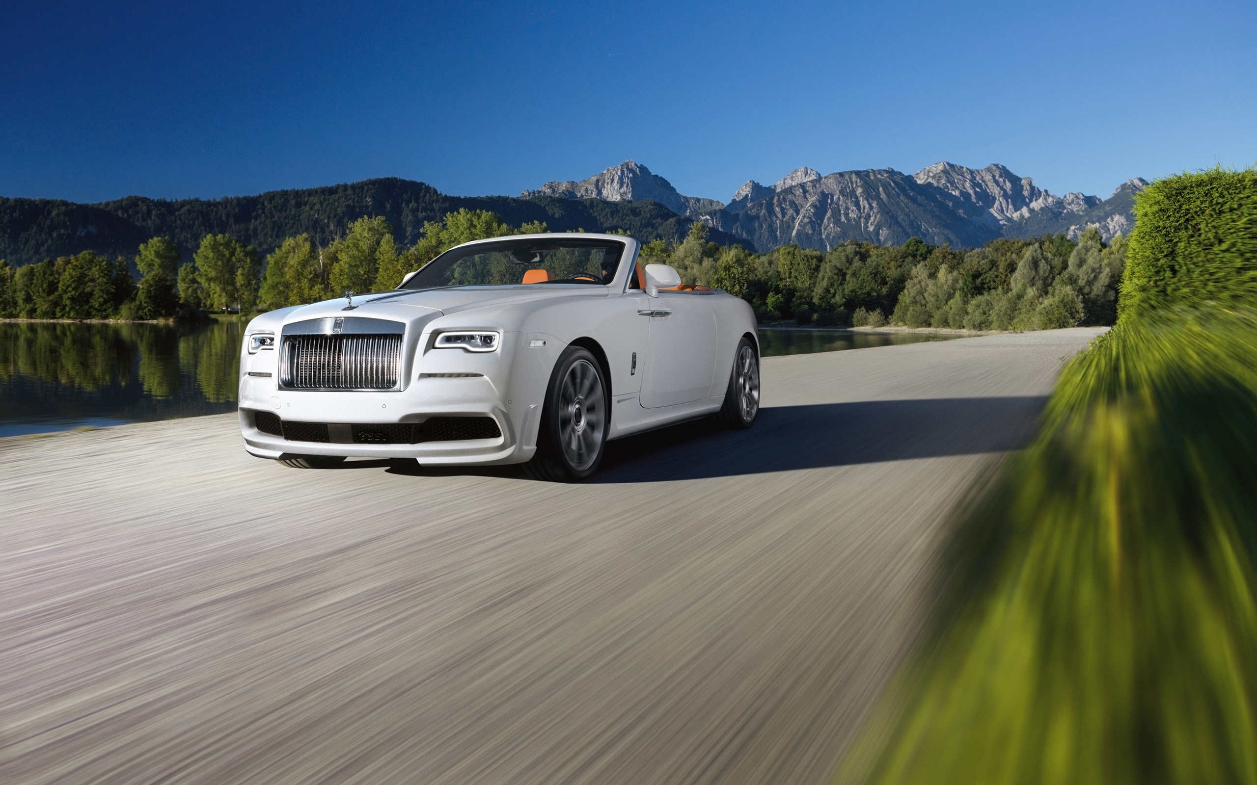 Rolls-Royce Dawn Wallpapers