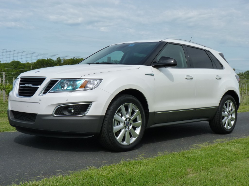 Saab 9-4X Wallpapers