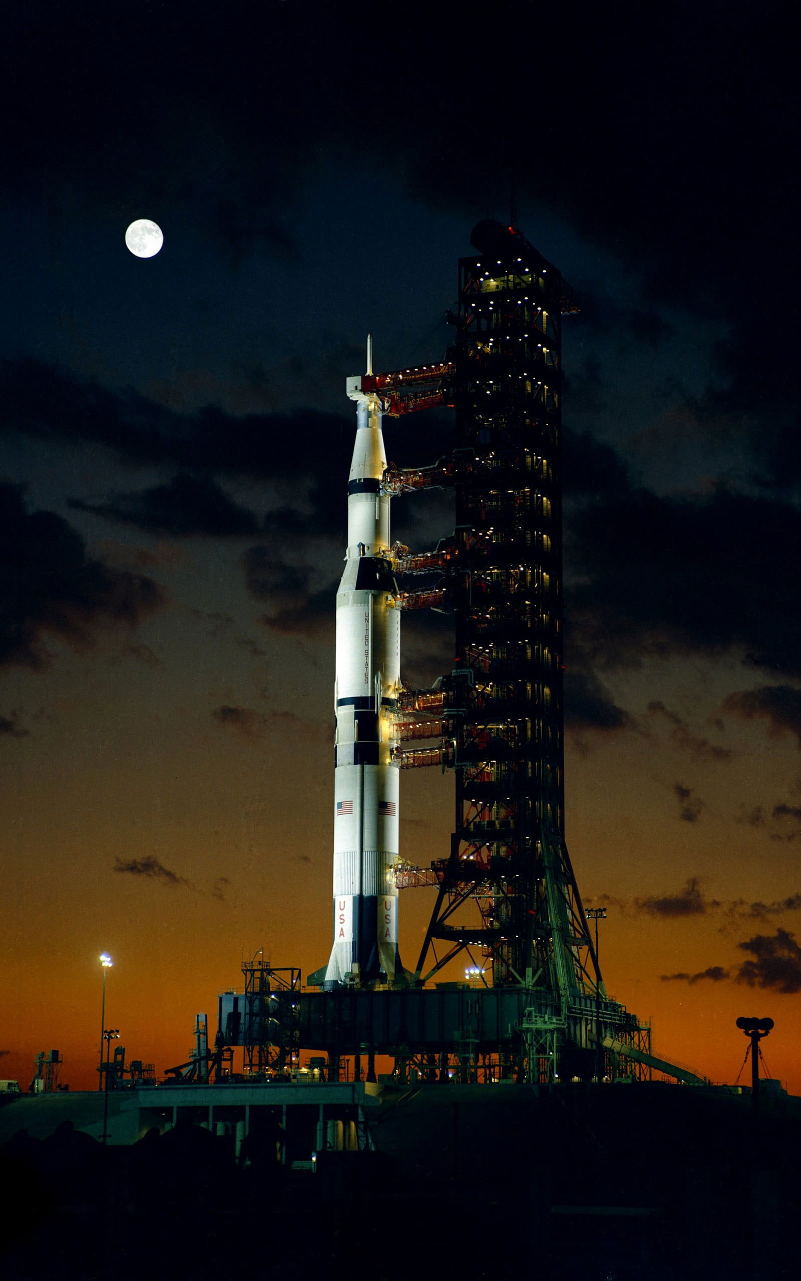 Saturn V Wallpapers