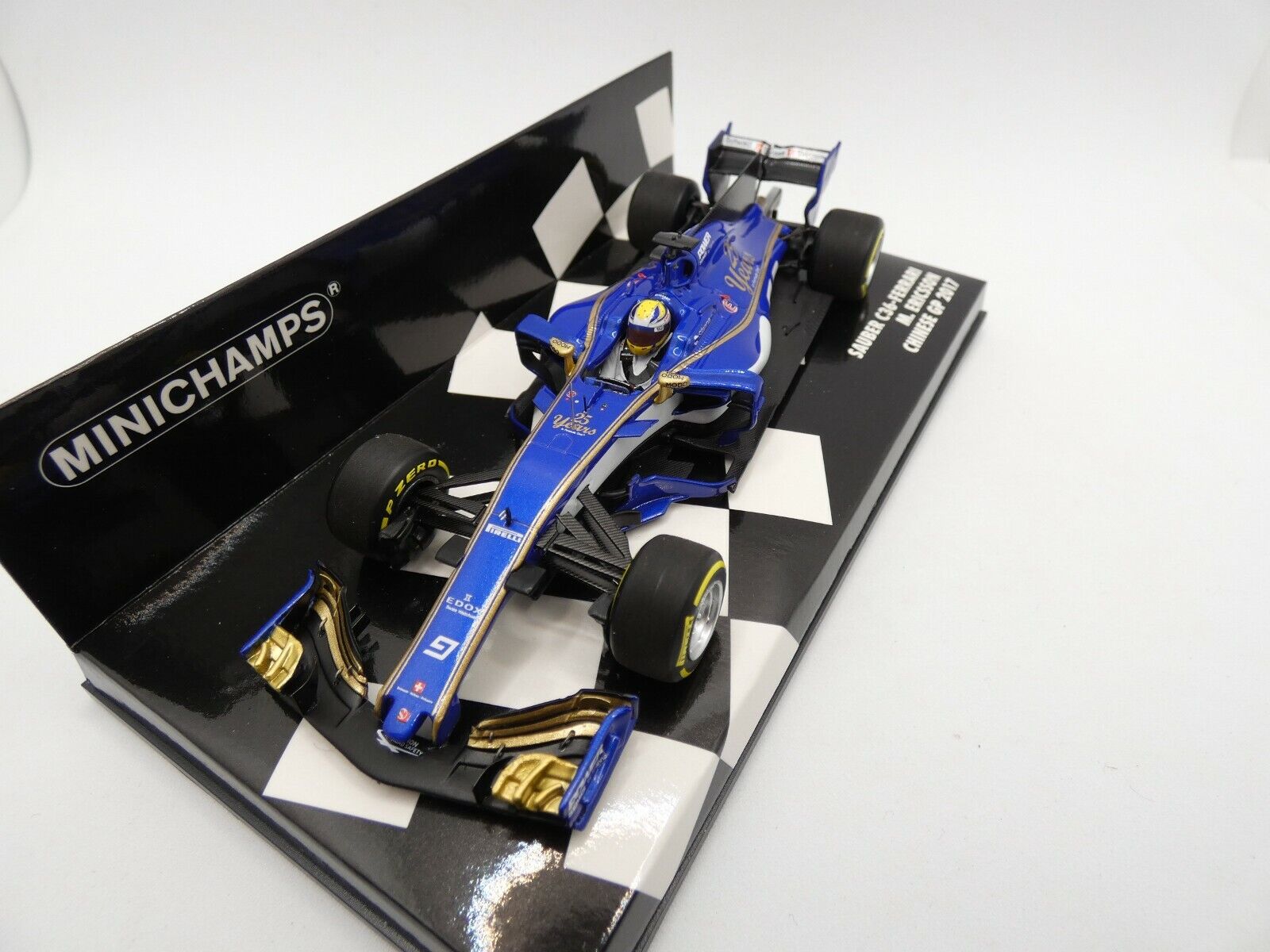 Sauber C36 Wallpapers