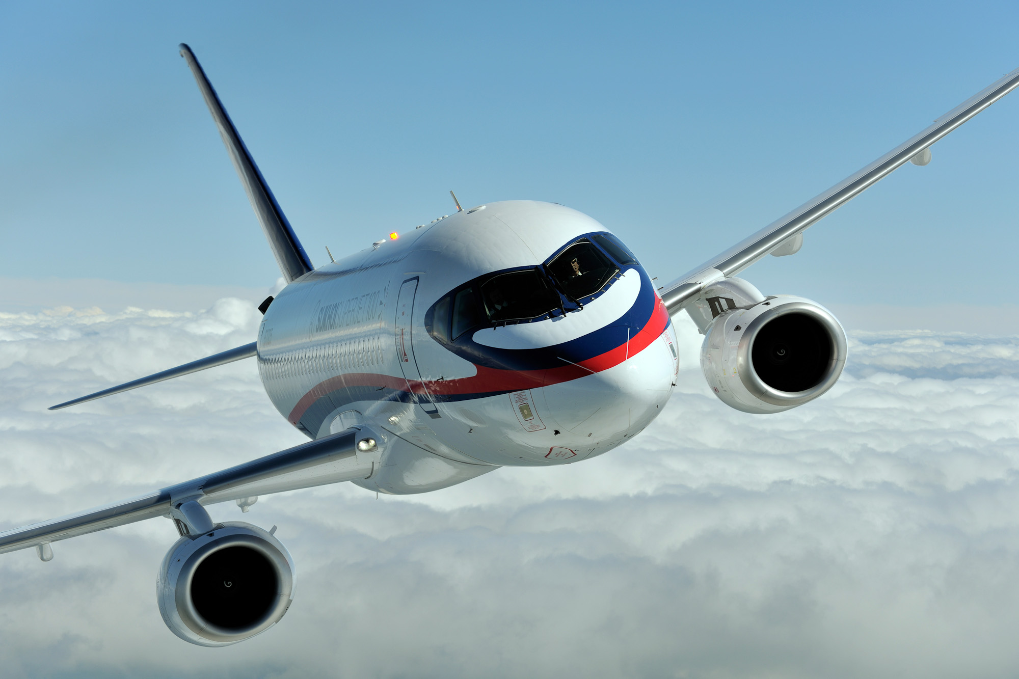 Sukhoi Superjet 100 Wallpapers