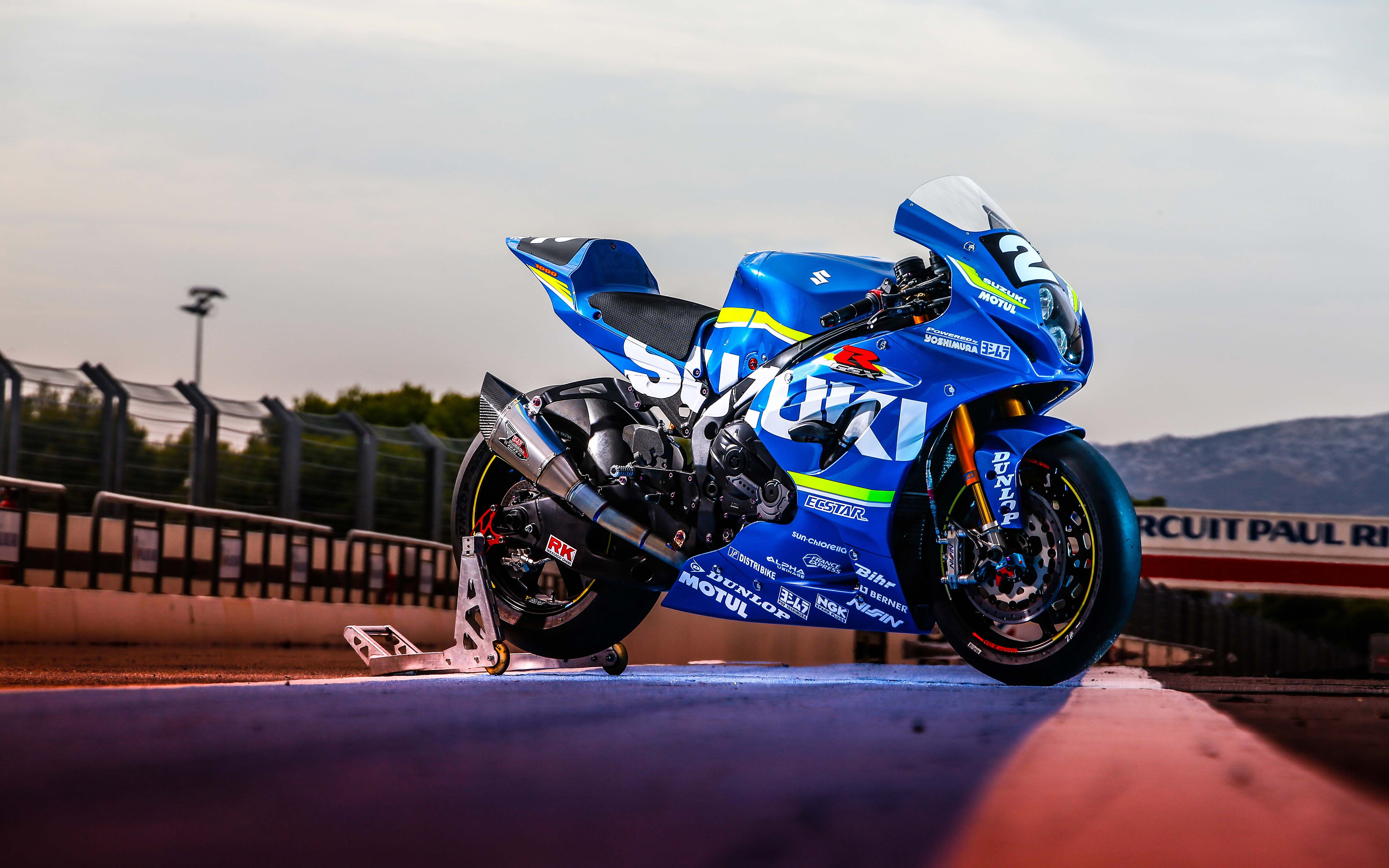 Suzuki Gsx Wallpapers