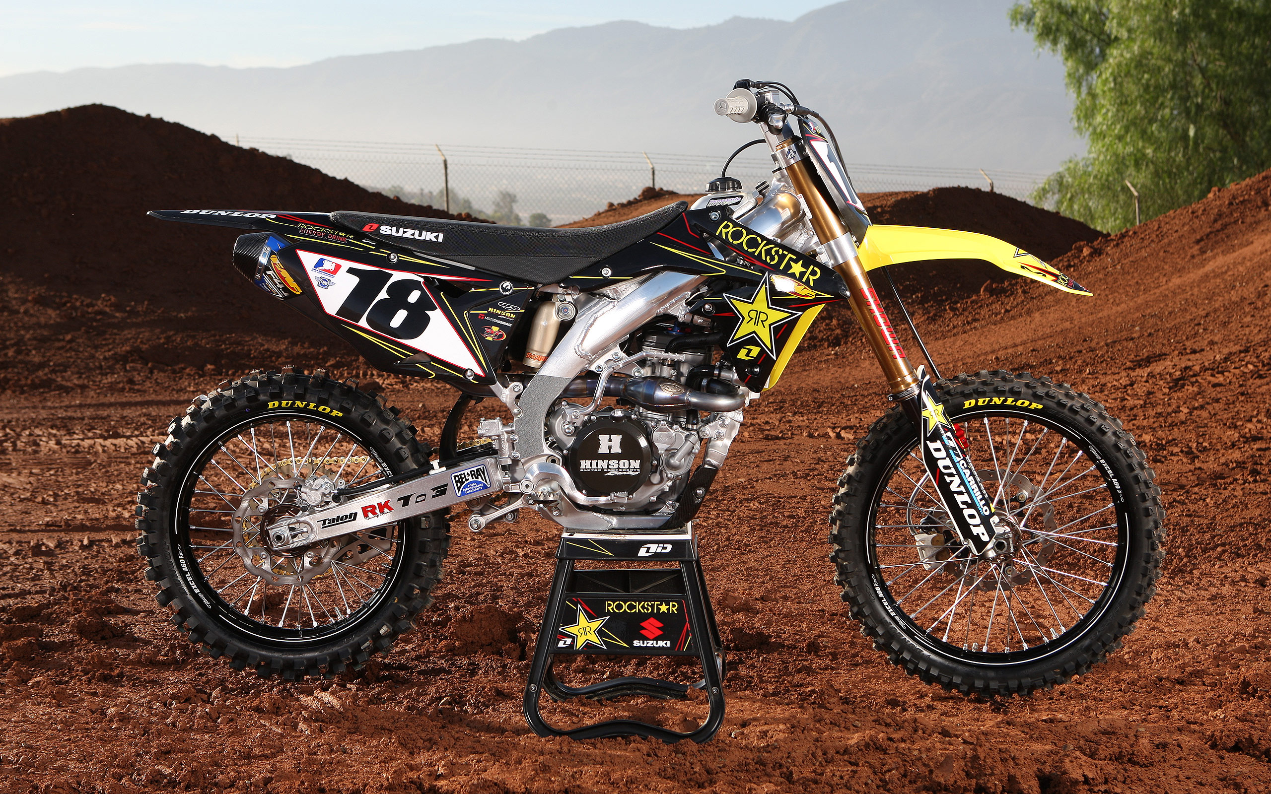 Suzuki Rmx-450Z Wallpapers