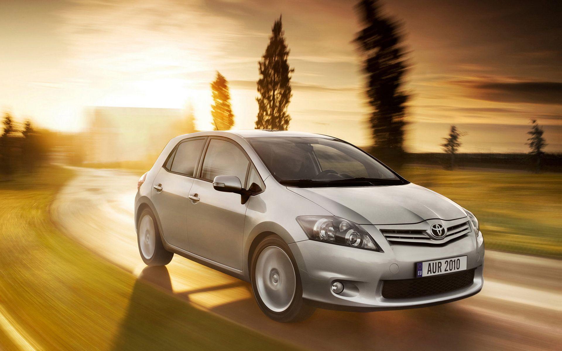 Toyota Auris Wallpapers