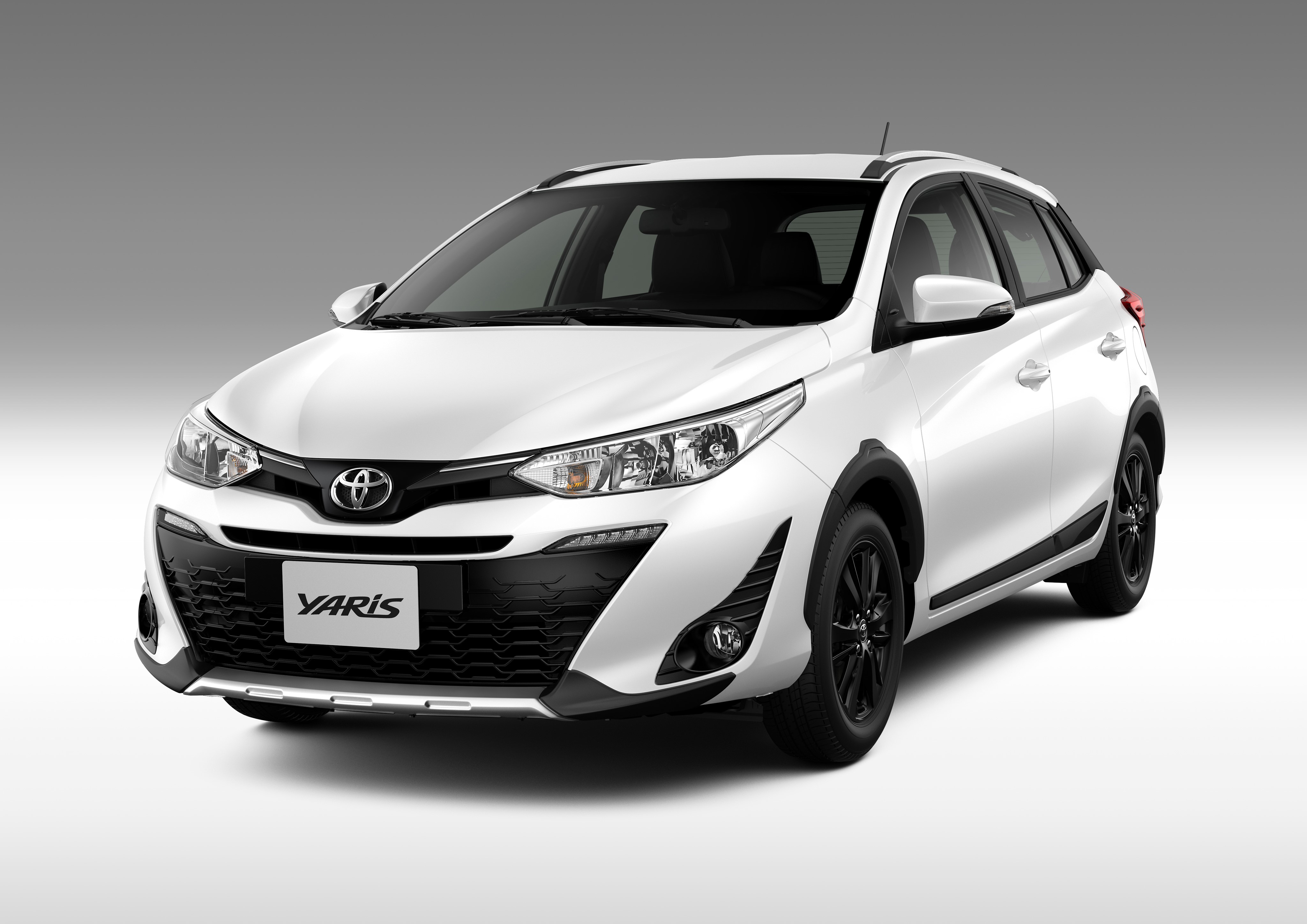 Toyota Auris Wallpapers