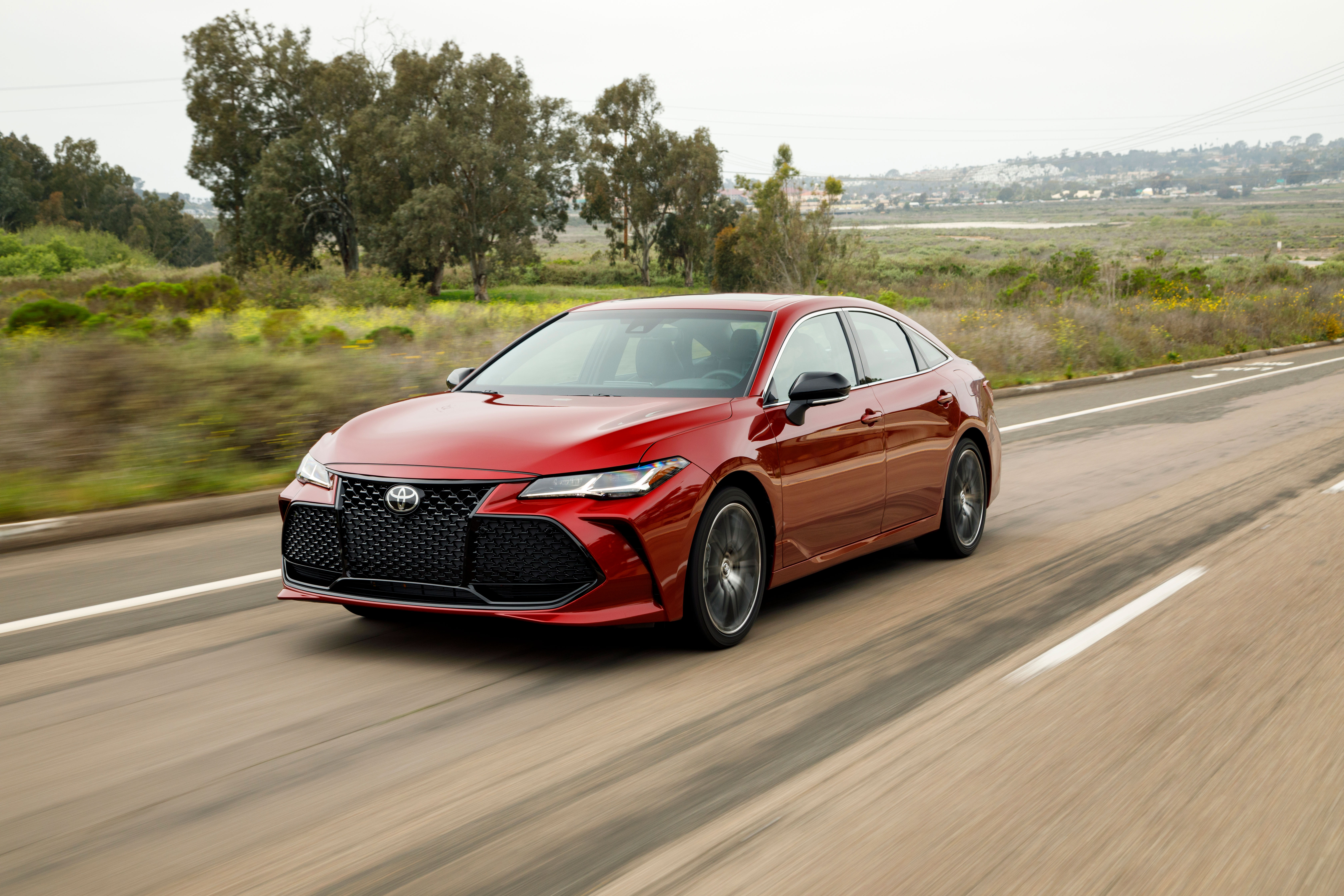 Toyota Avalon Limited Hybrid 2019 Wallpapers