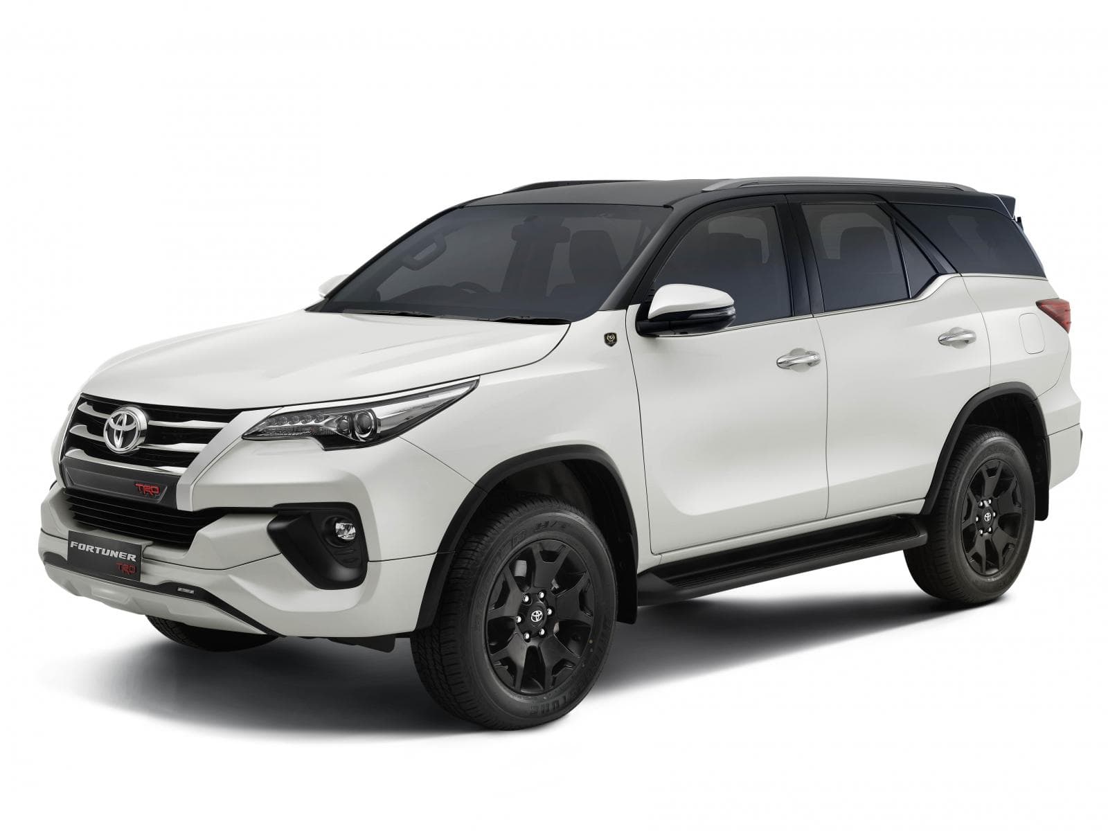 Toyota Fortuner Wallpapers