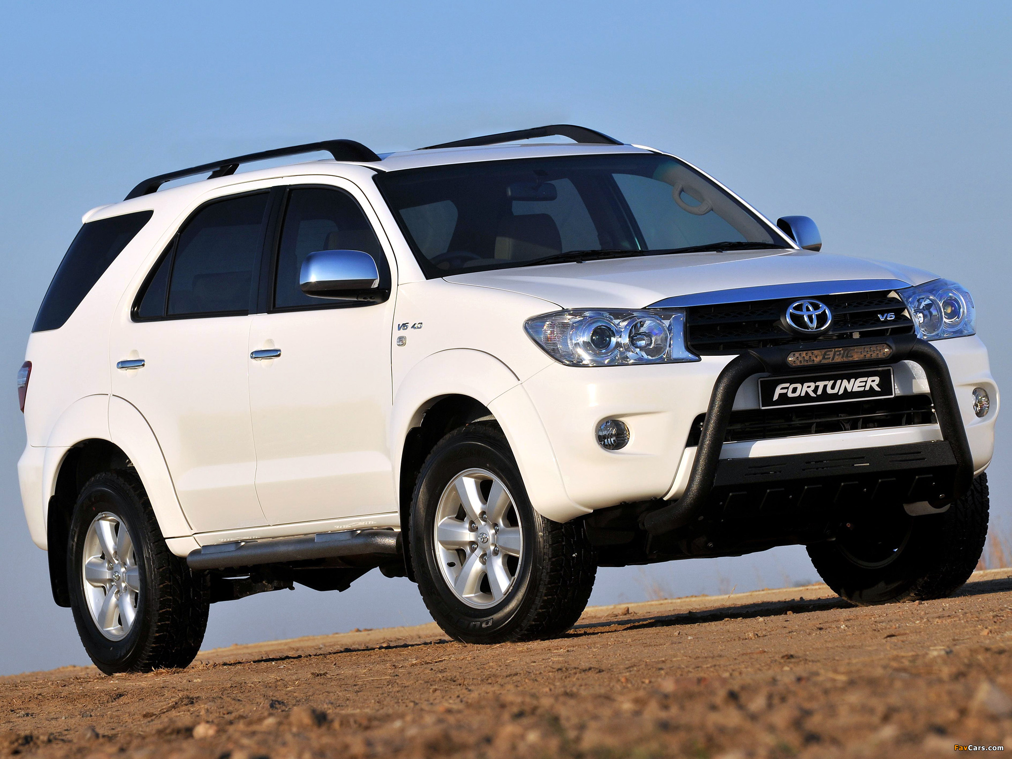 Toyota Fortuner Wallpapers