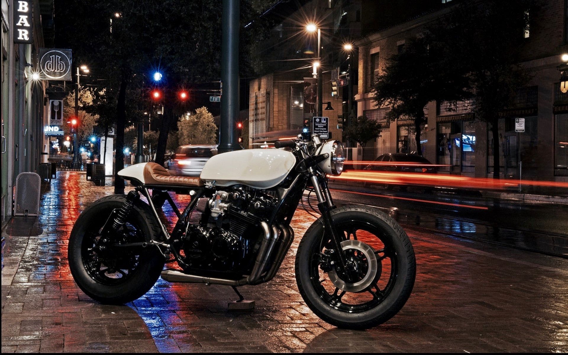 Triumph Thunderbird Cafe Racer Wallpapers