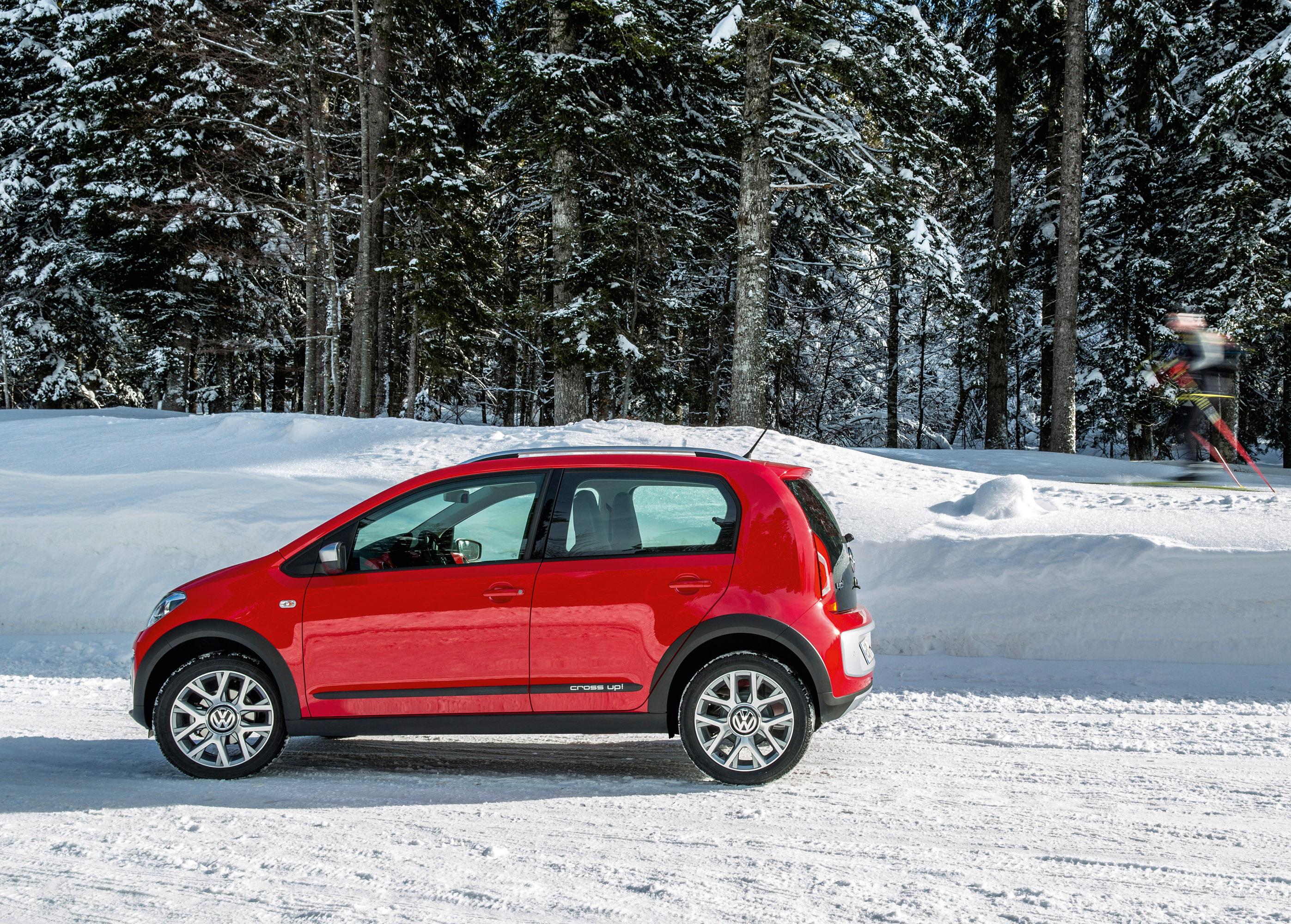 Volkswagen Cross Up Wallpapers