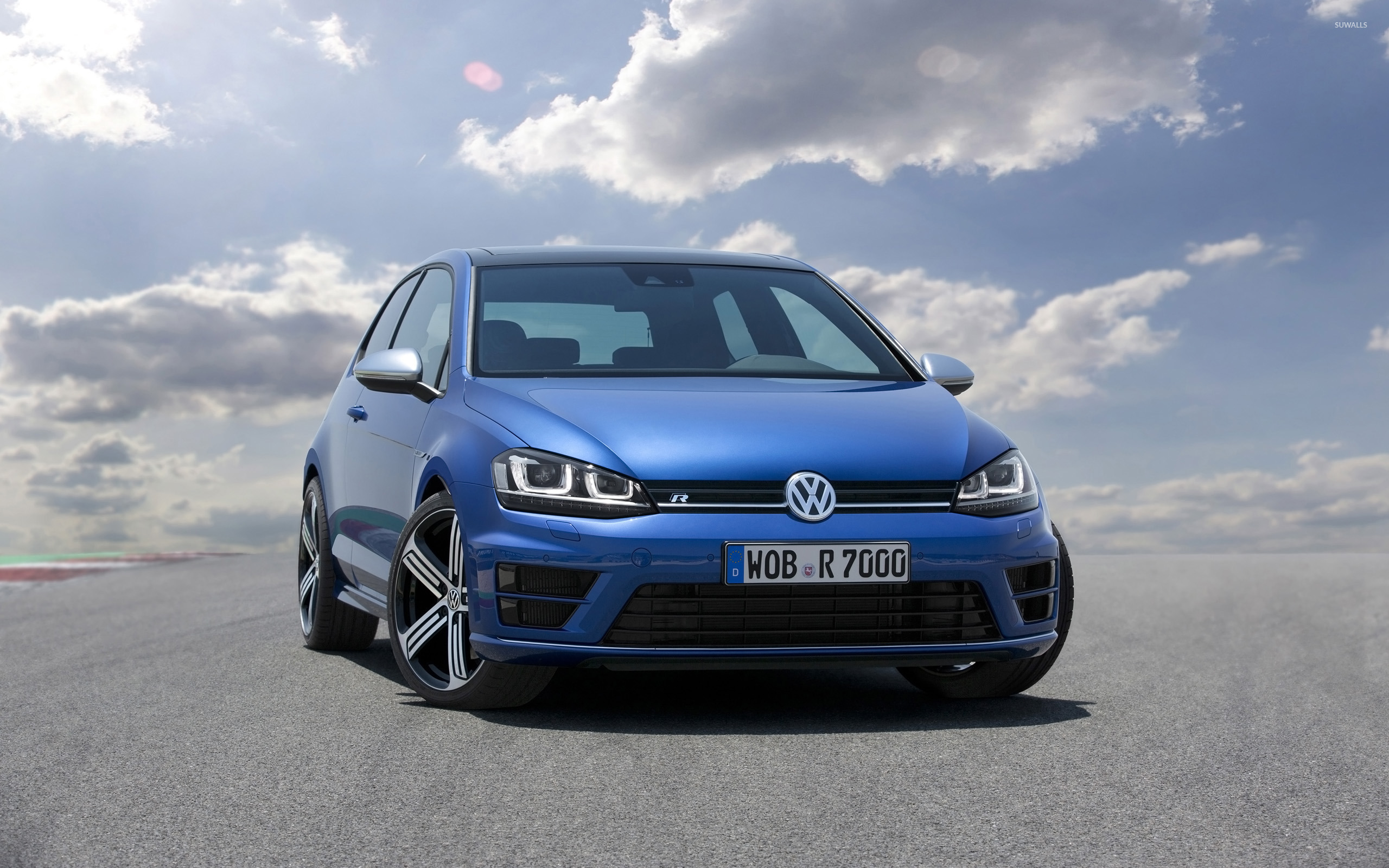 Volkswagen Golf R Wallpapers