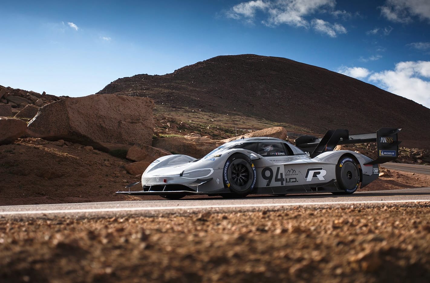 Volkswagen I.D. R Wallpapers