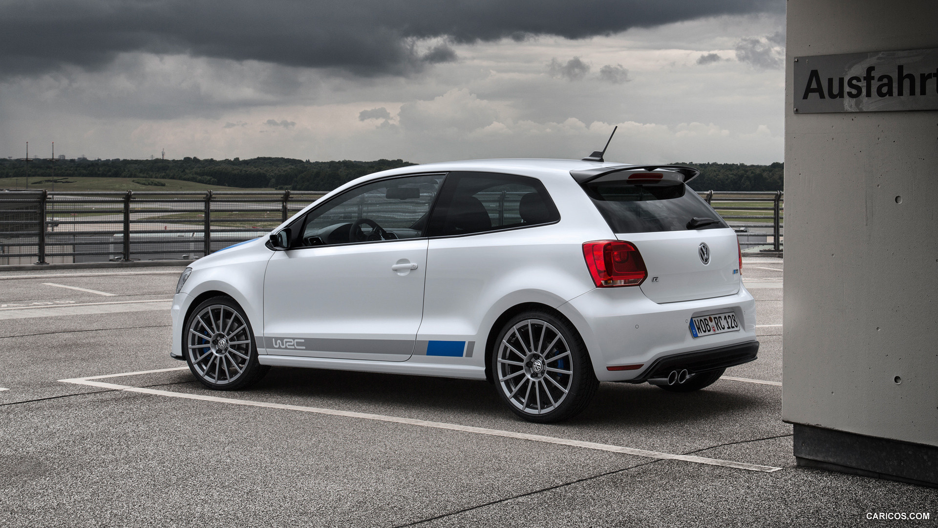 Volkswagen Polo R Wallpapers