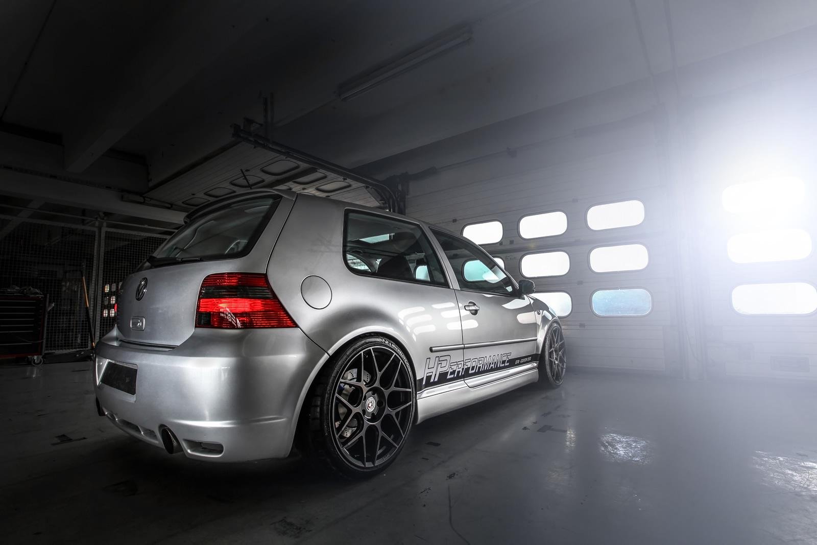 Volkswagen R32 Wallpapers