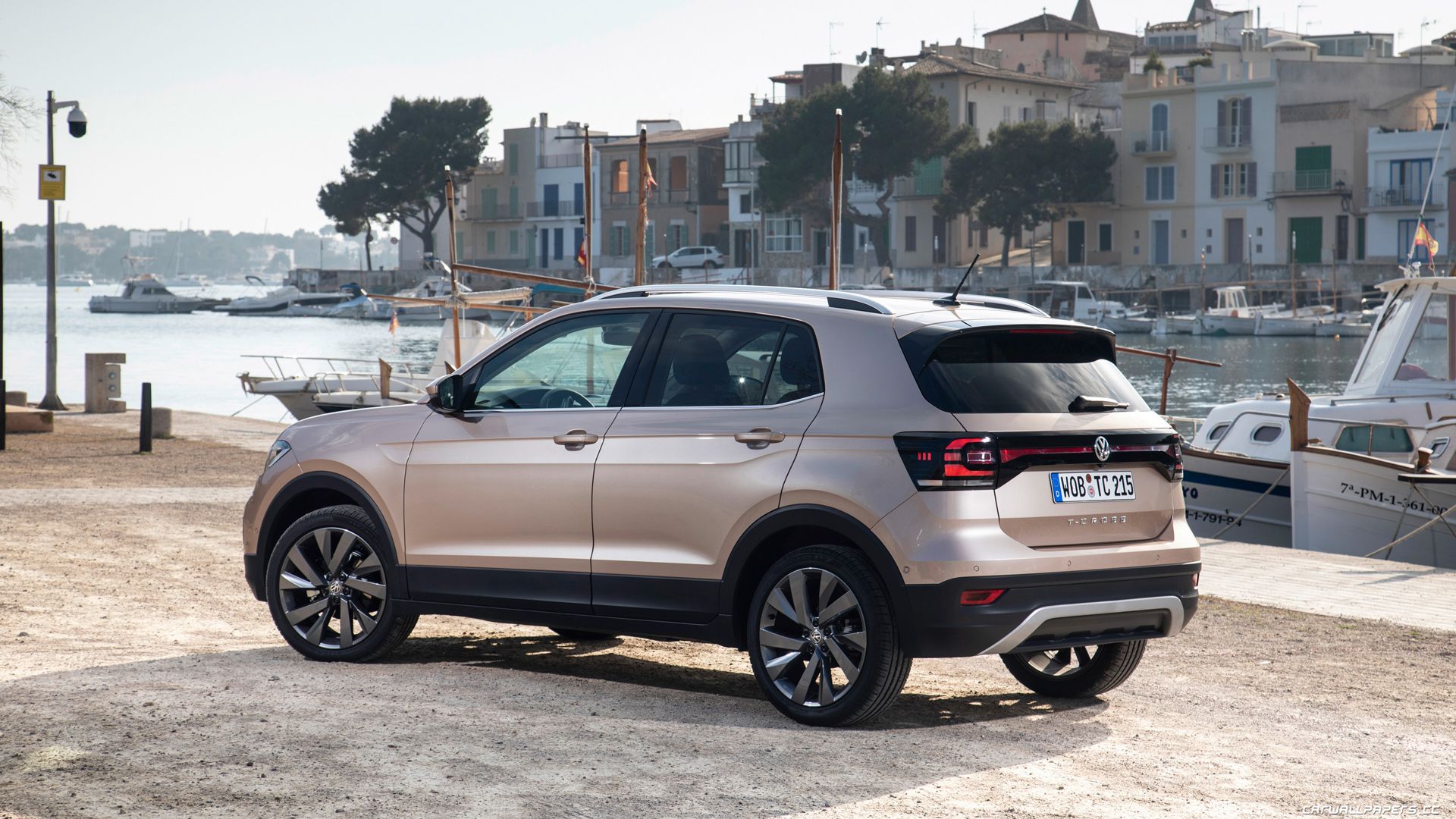 Volkswagen T-Cross R-Line Wallpapers