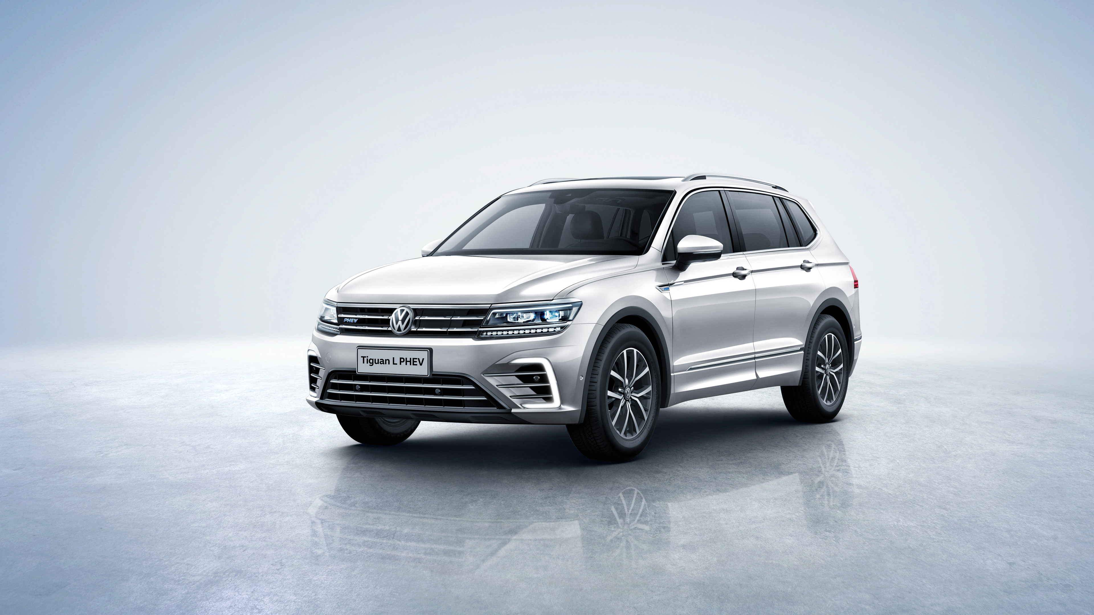 Volkswagen Tiguan L Phev Wallpapers