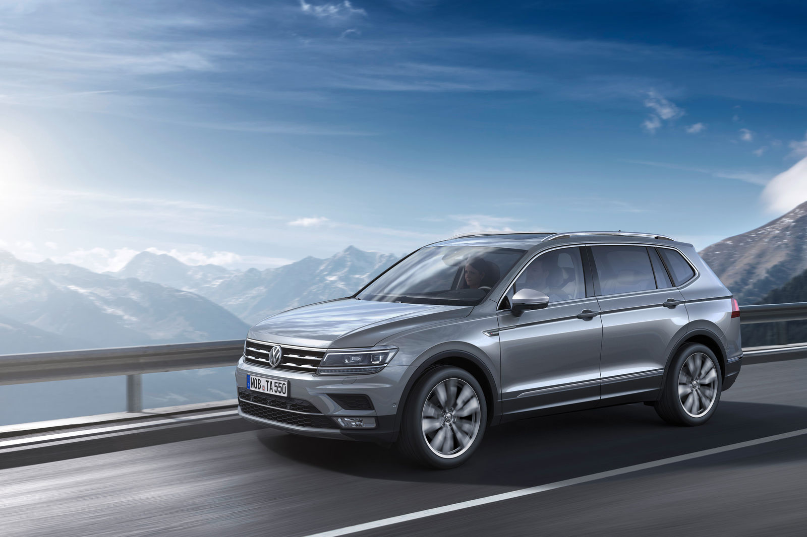 Volkswagen Tiguan L Phev Wallpapers