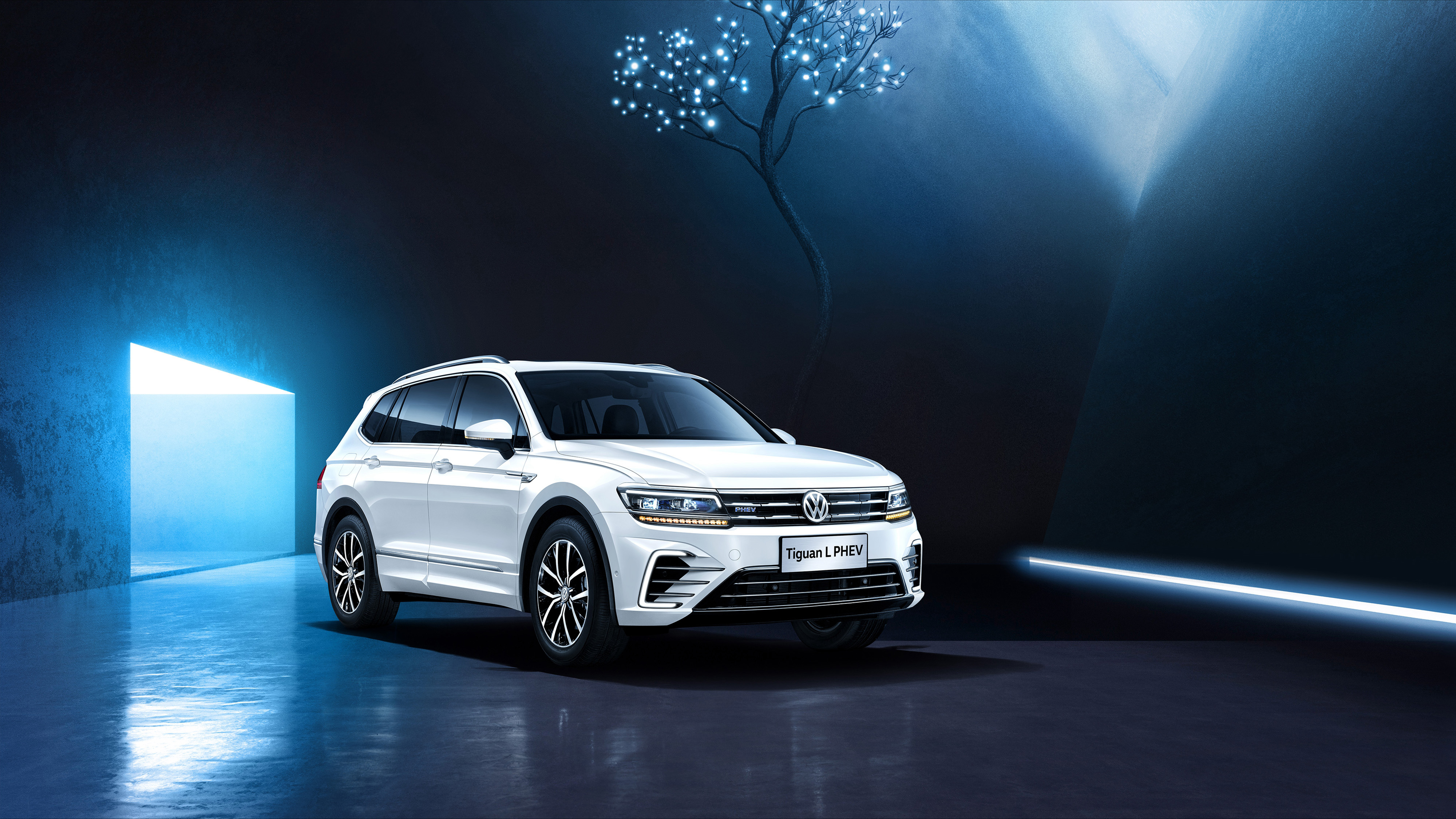 Volkswagen Tiguan L Phev Wallpapers