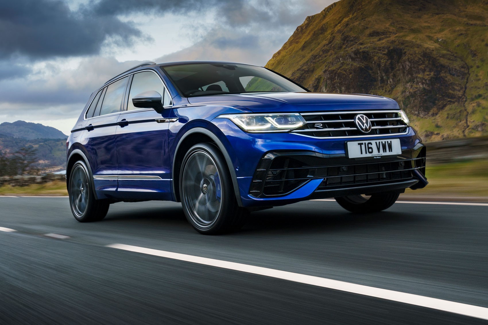 Volkswagen Tiguan R Wallpapers