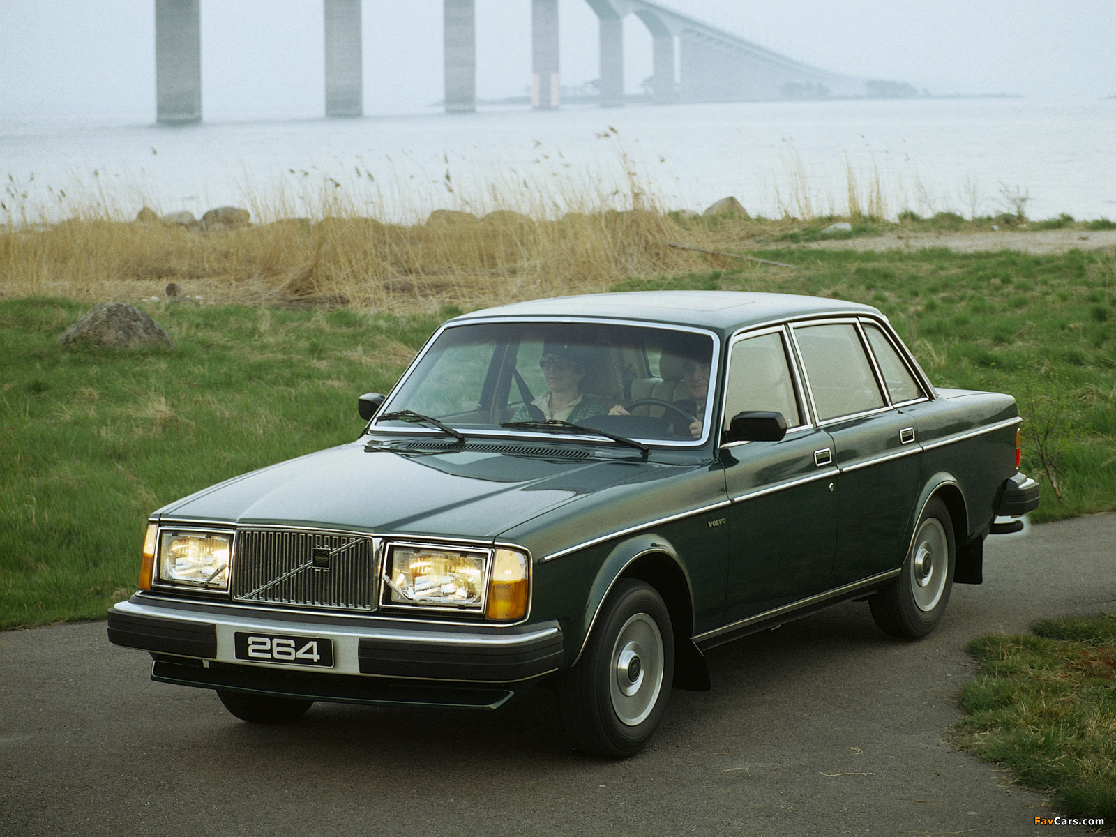 Volvo 260 Series Wallpapers