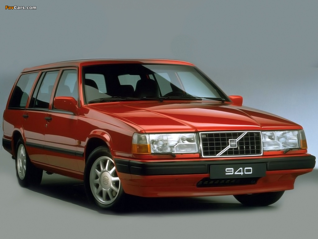 Volvo 700 Series Wallpapers