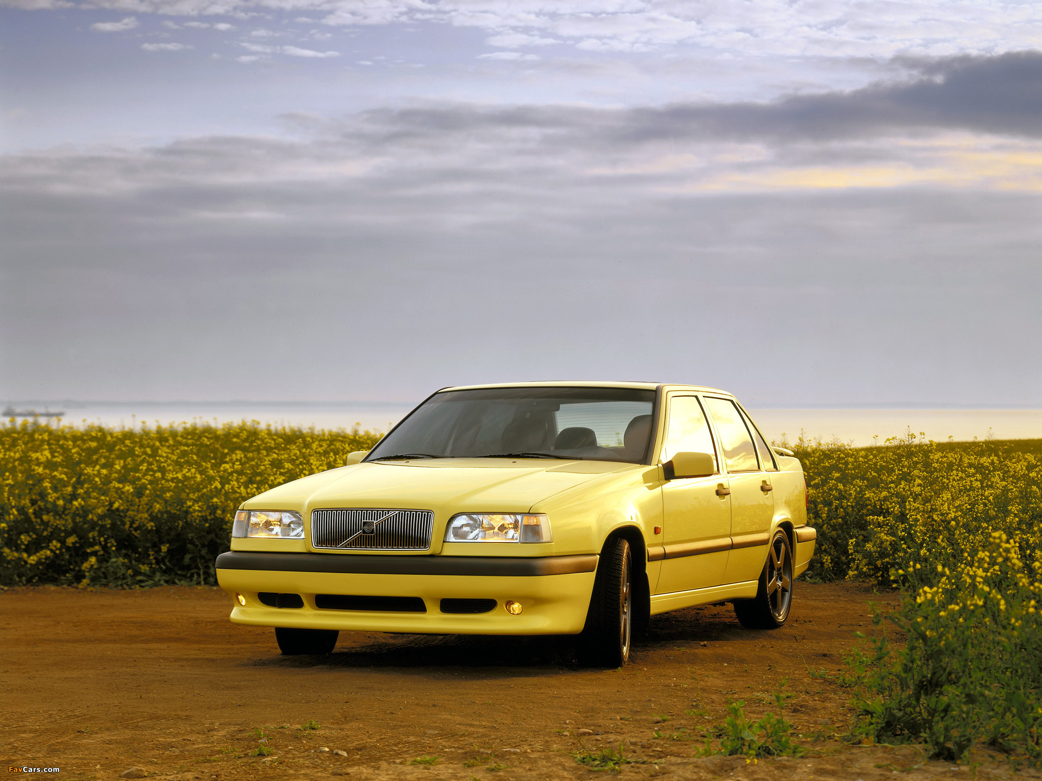 Volvo 850 Wallpapers