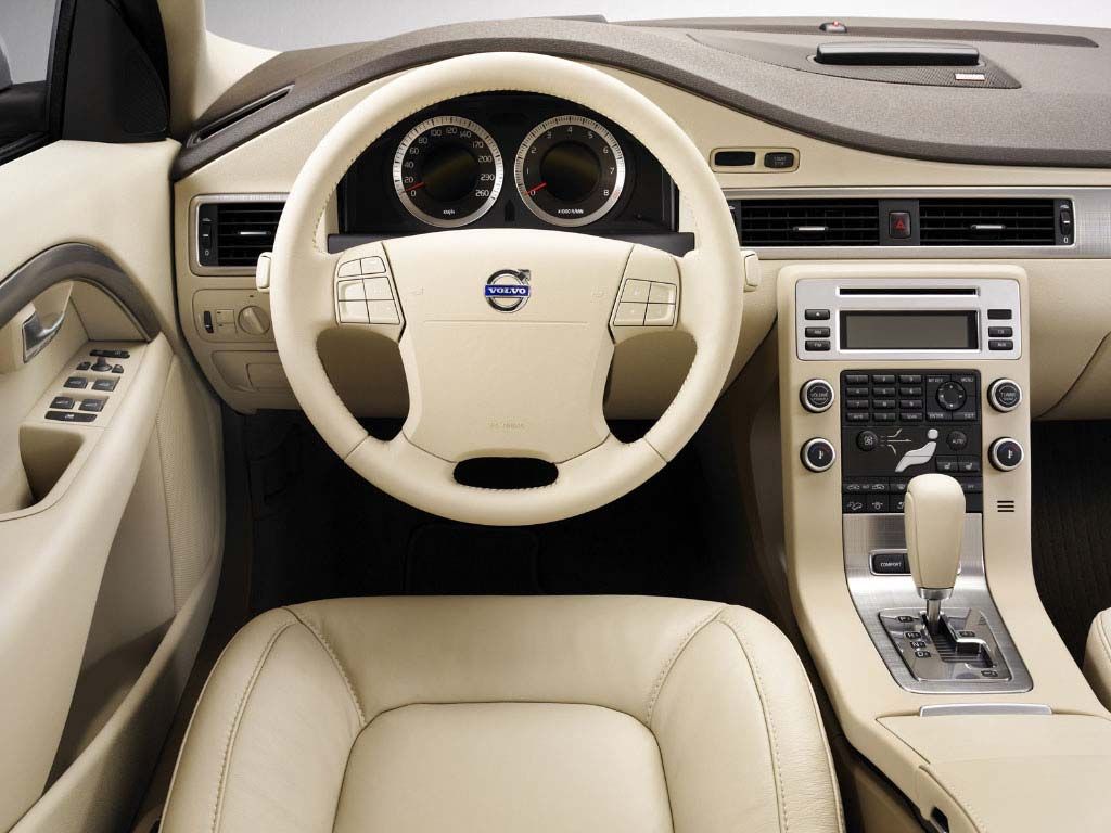 Volvo S80 Wallpapers