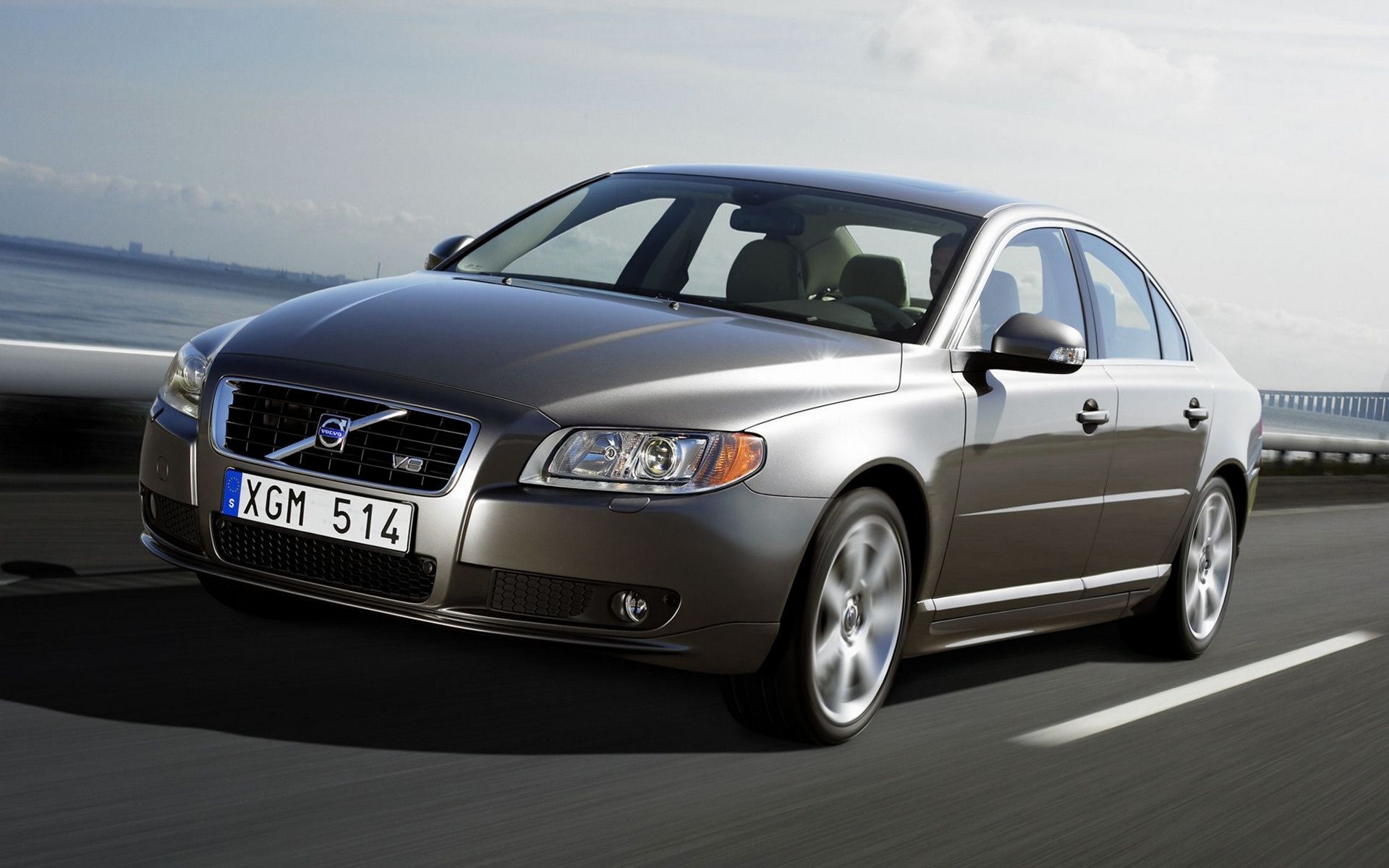 Volvo S80 Wallpapers