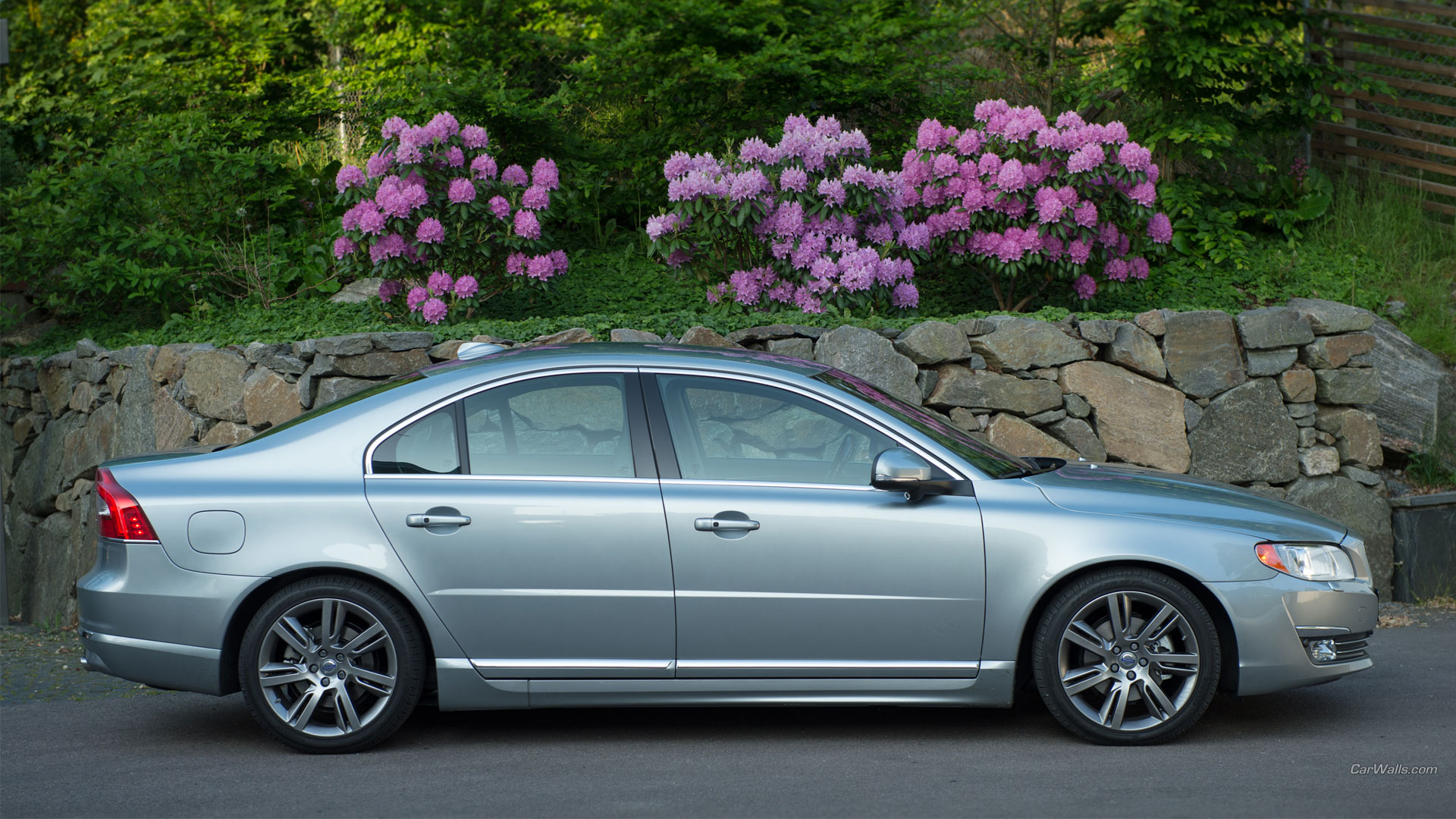 Volvo S80 Wallpapers