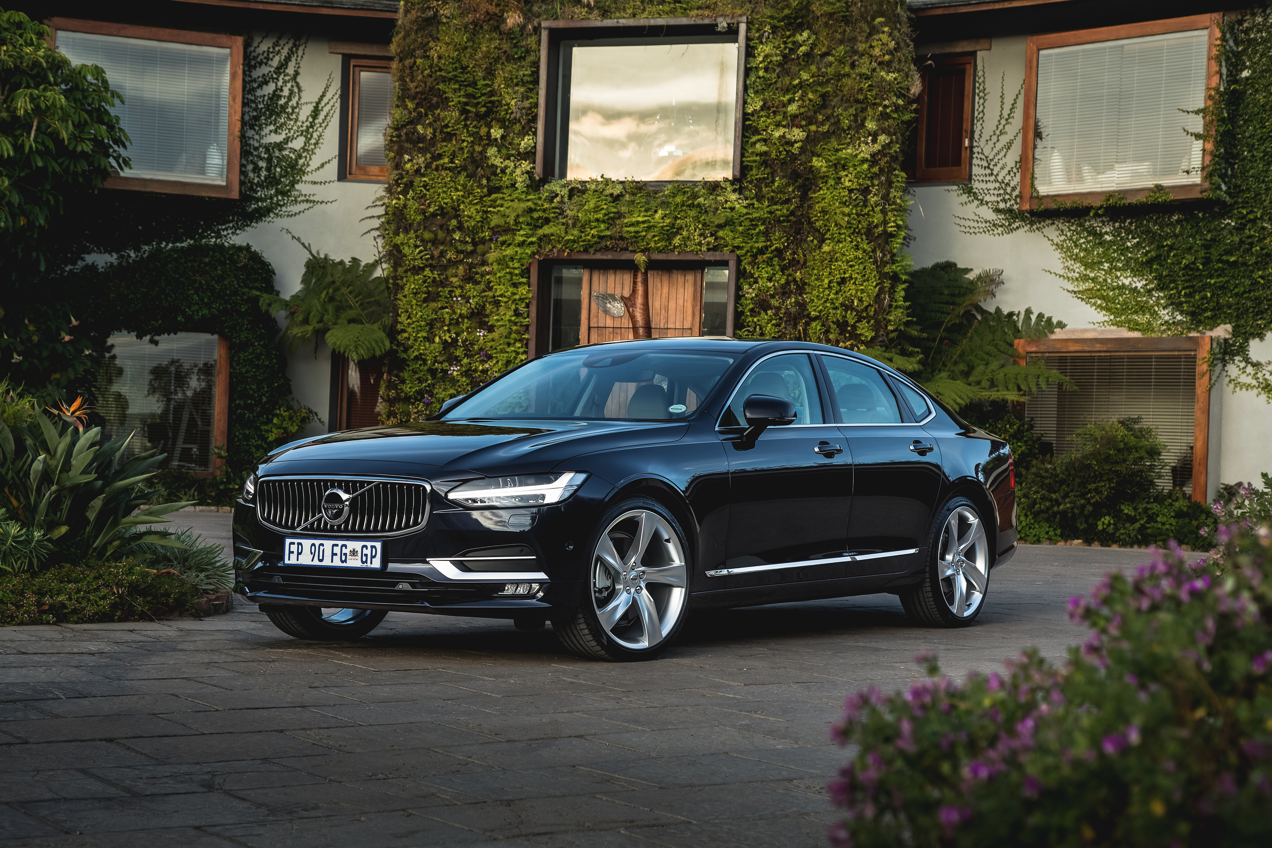 Volvo S90 Wallpapers