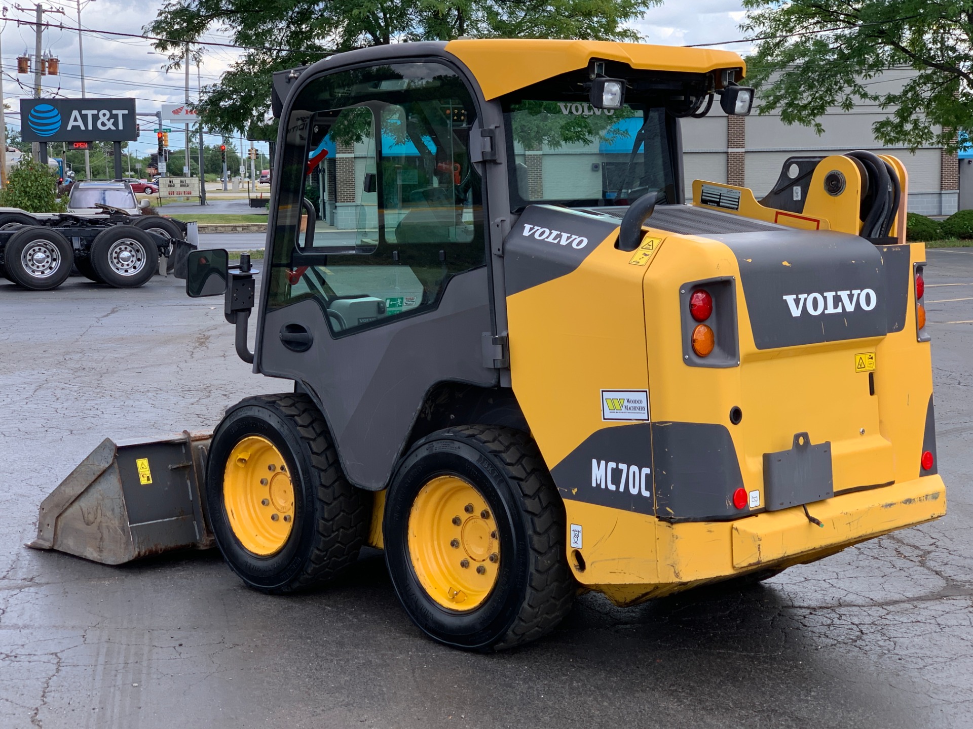 Volvo Skid Steer Wallpapers